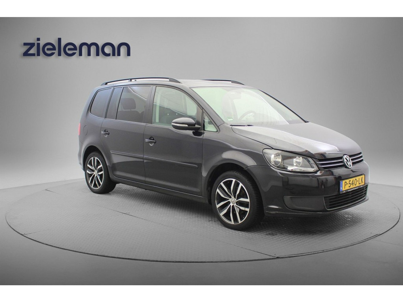 Volkswagen Touran 1.4 TSI Comfortline 7 Persoons - Navi, Cruise, Clima, Afn. Trekh 2011 - voorkant
