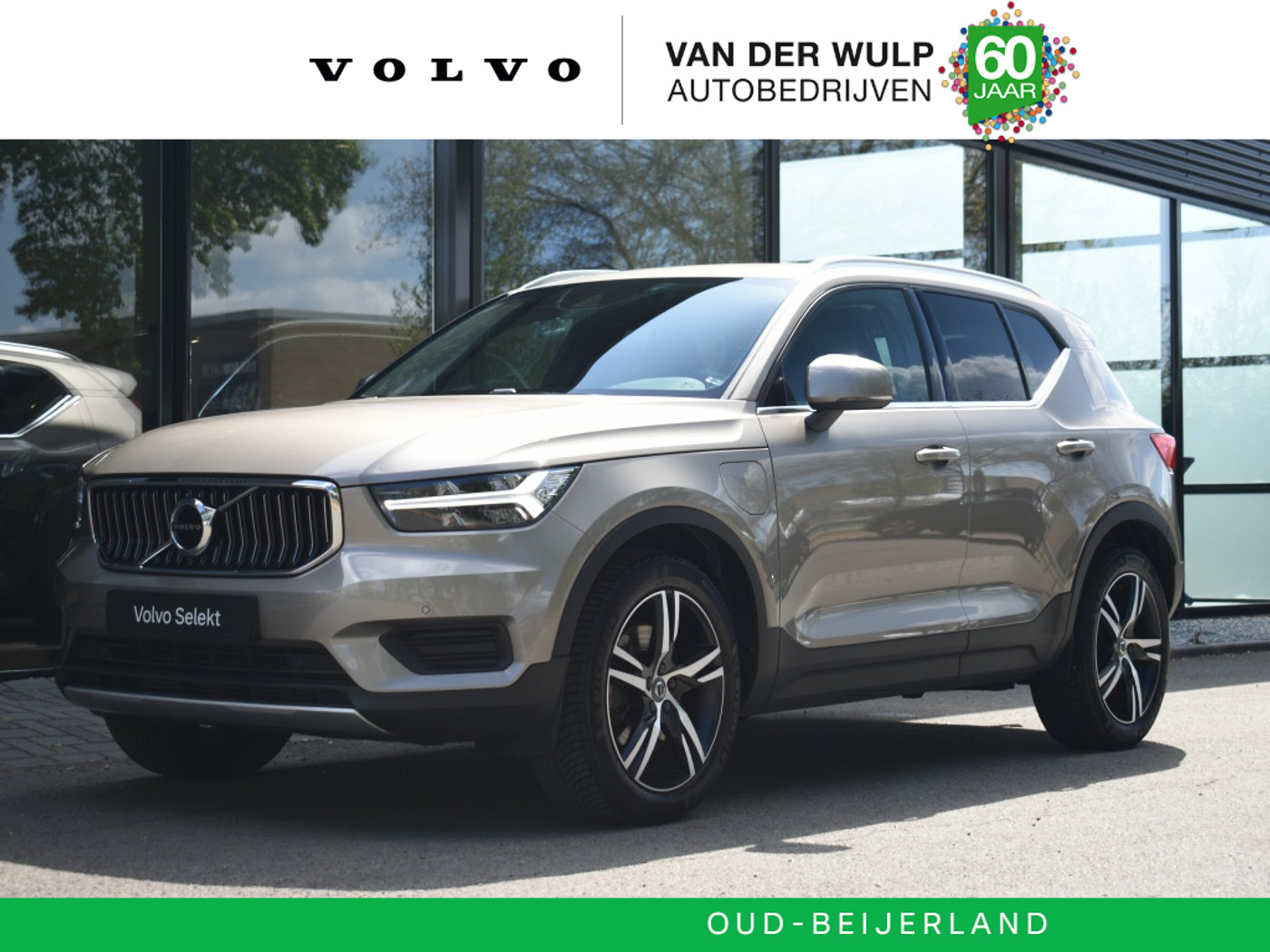 Volvo XC40 T4 211pk [Plug-In] Inscription | Trekhaak | Leder | Camera 2022 - voorkant