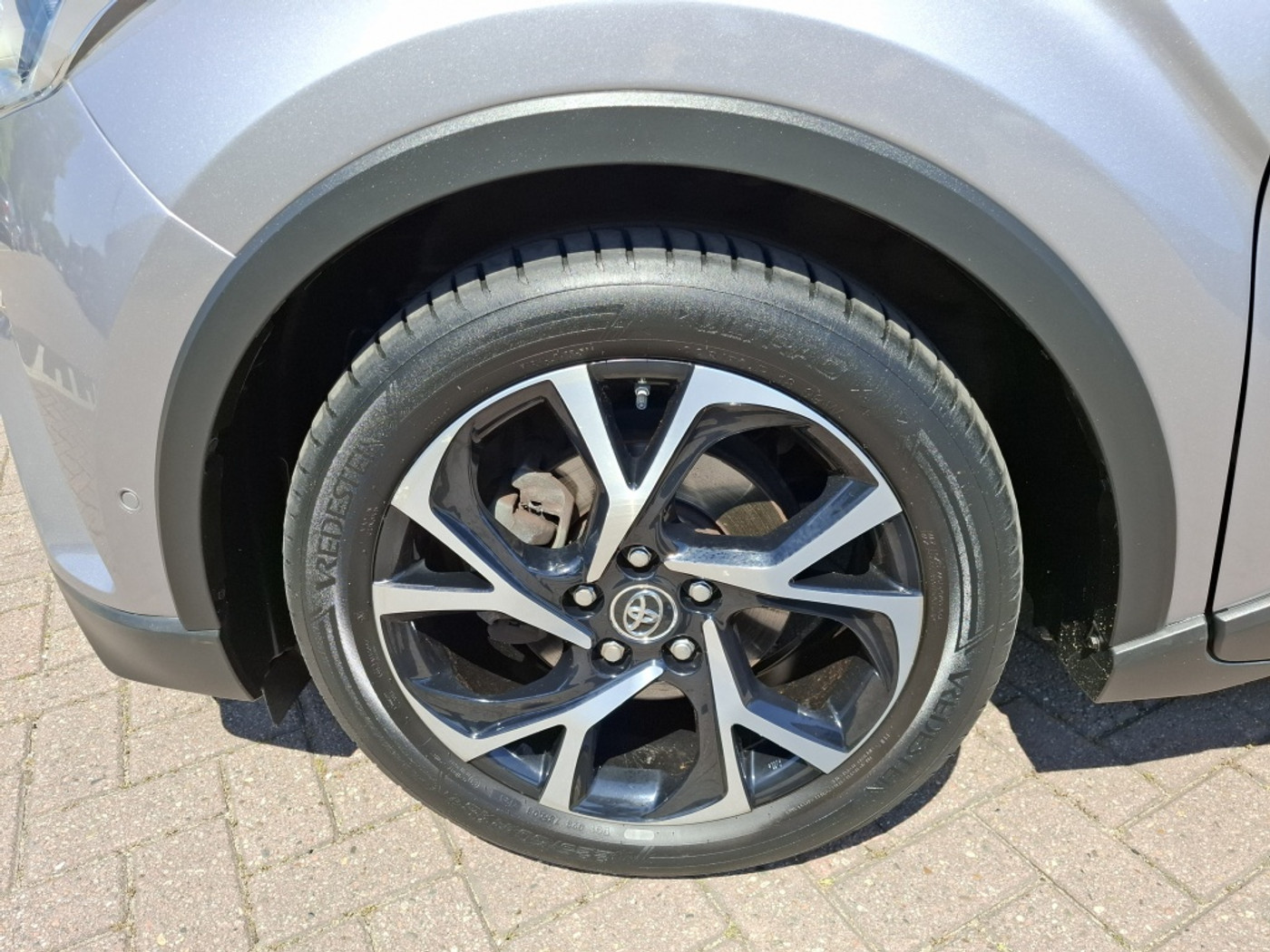 Foto van Toyota Toyota C-hr
