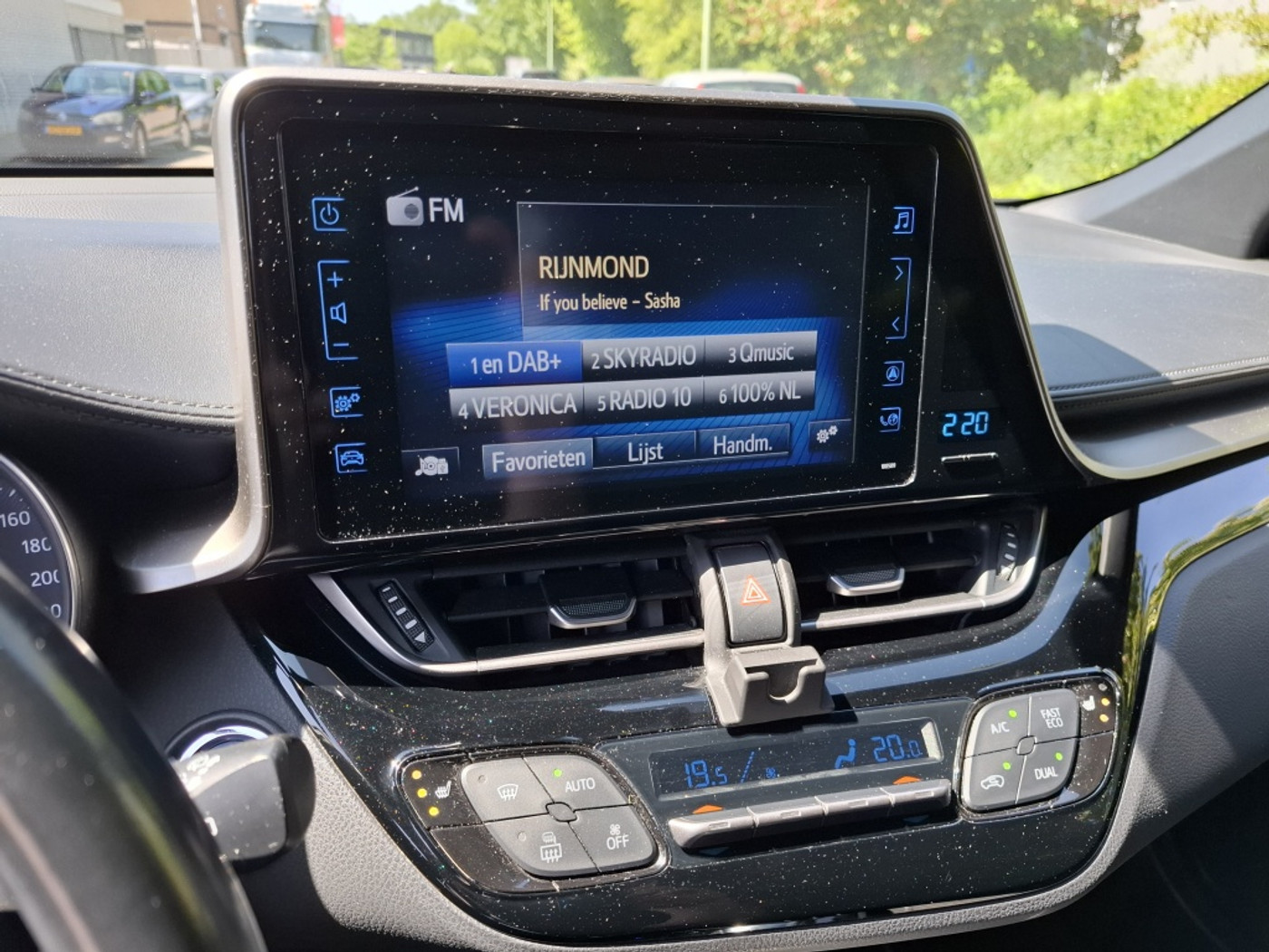 Foto van Toyota Toyota C-hr