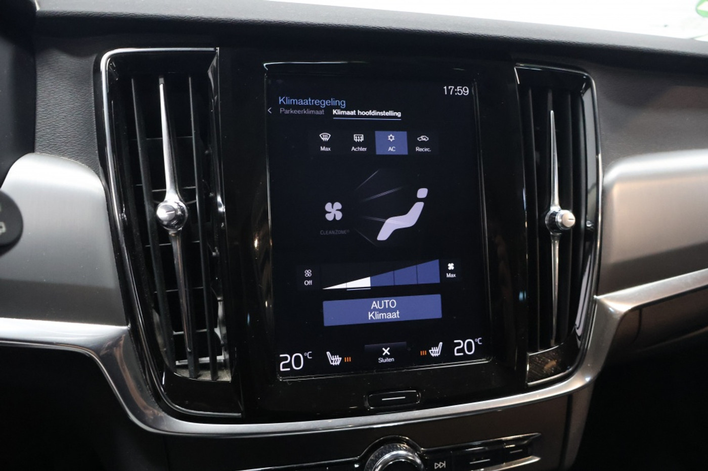 Foto van Volvo V90
