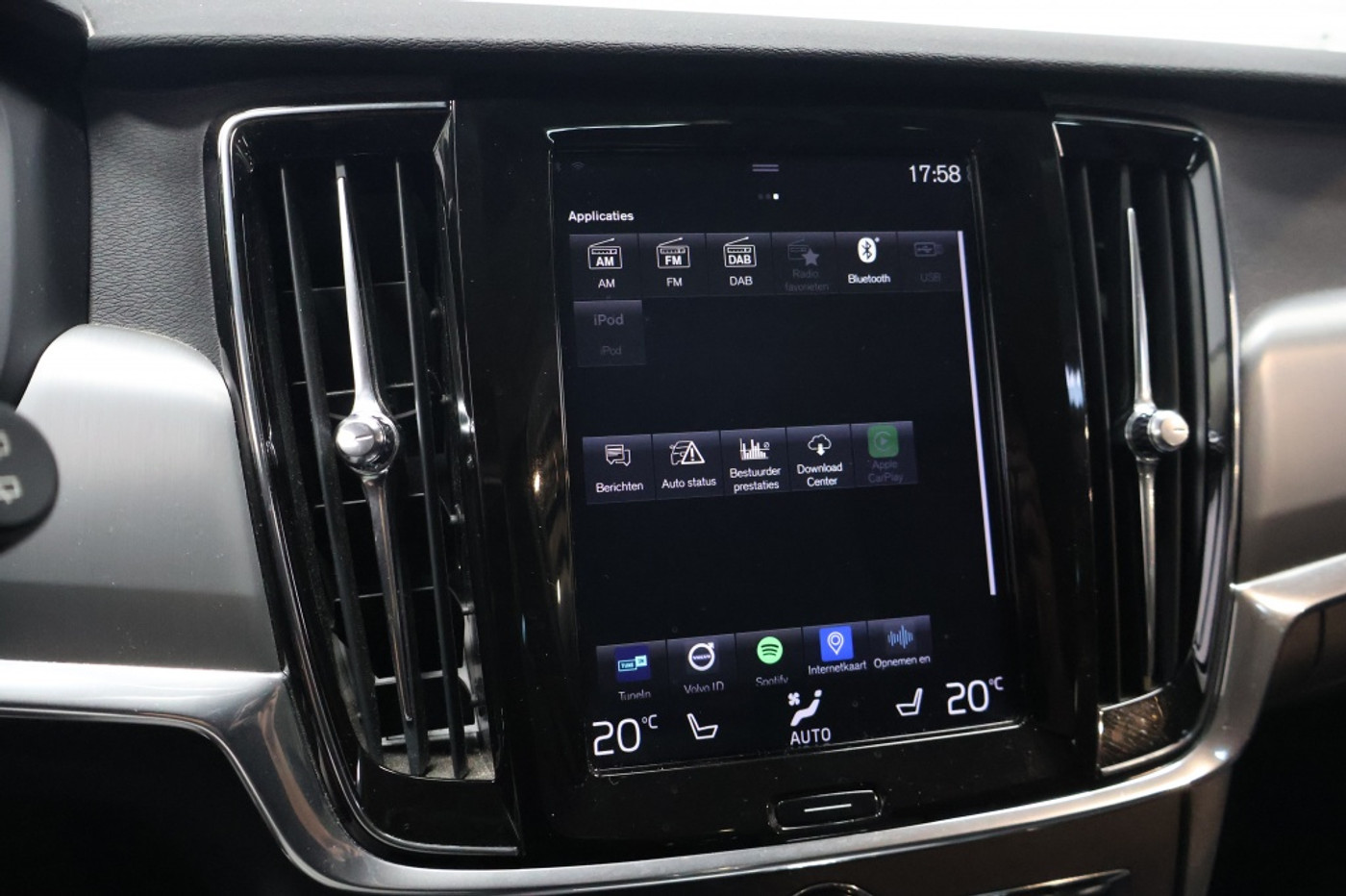 Foto van Volvo V90