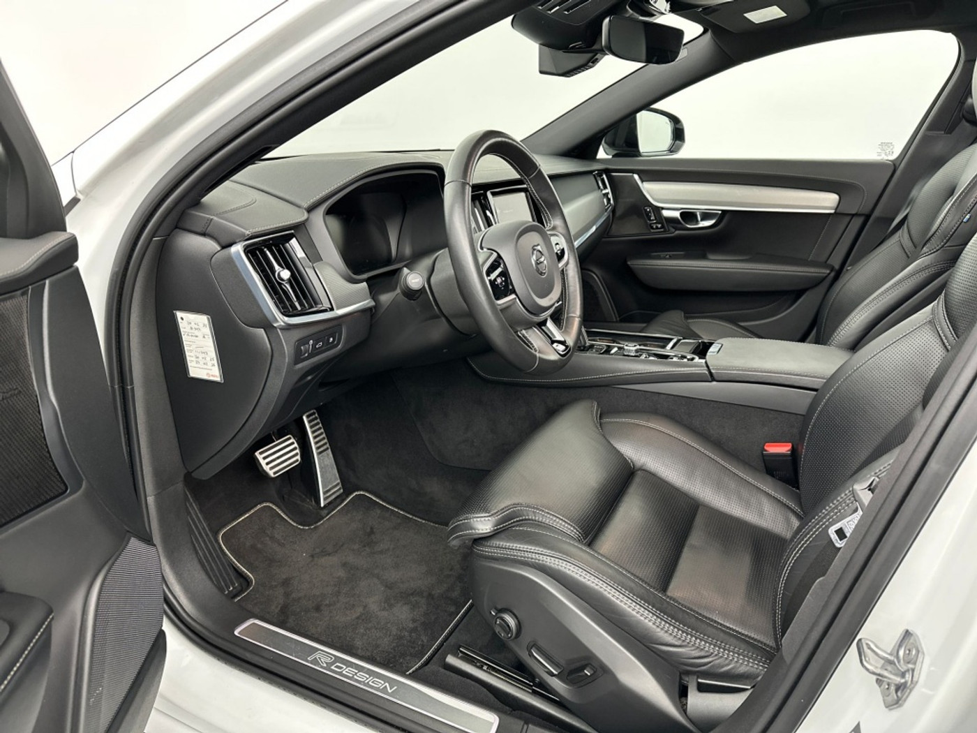 Foto van Volvo V90 T8 Twin Engine