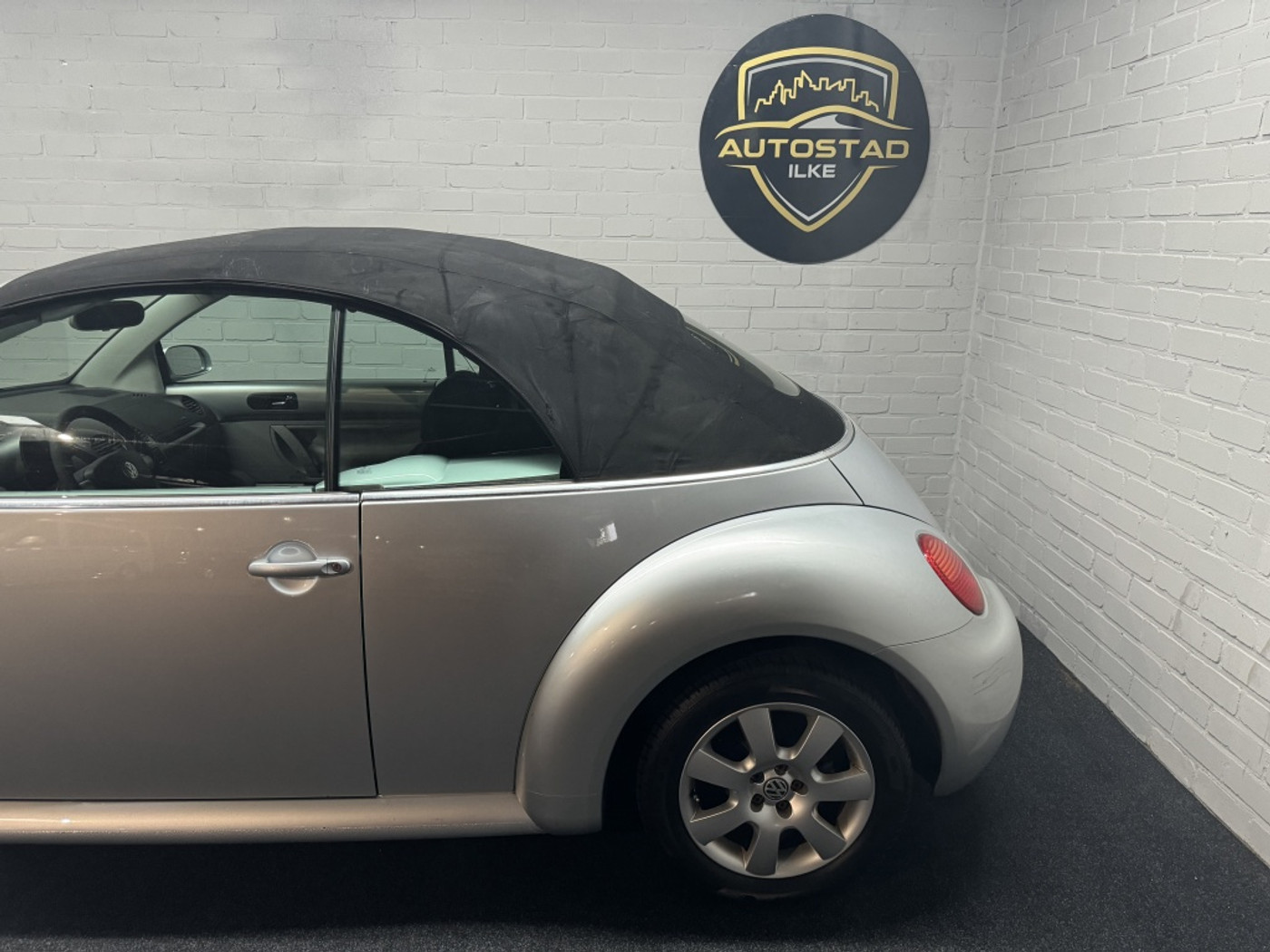 Foto van Volkswagen New Beetle Cabriolet