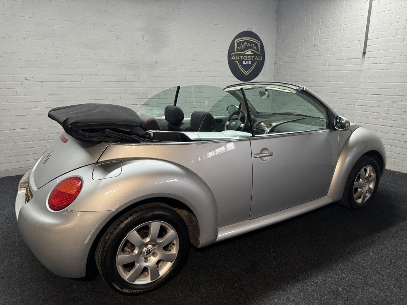 Foto van Volkswagen New Beetle Cabriolet