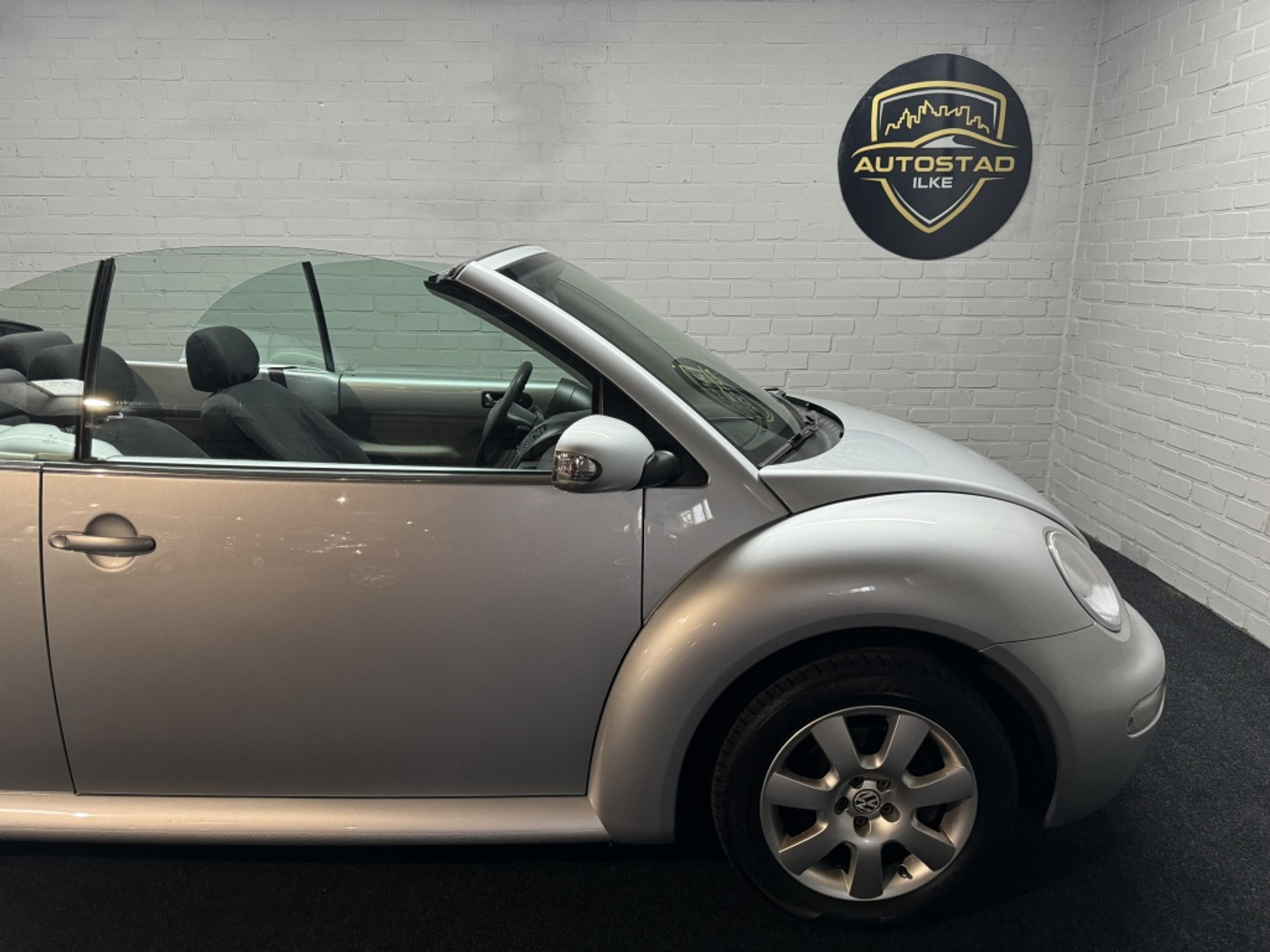 Foto van Volkswagen New Beetle Cabriolet