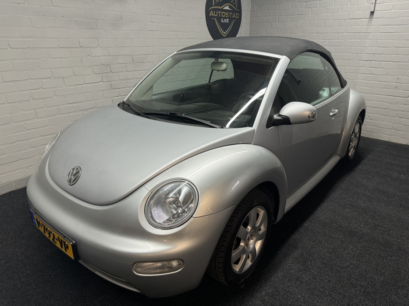 Foto van Volkswagen New Beetle Cabriolet