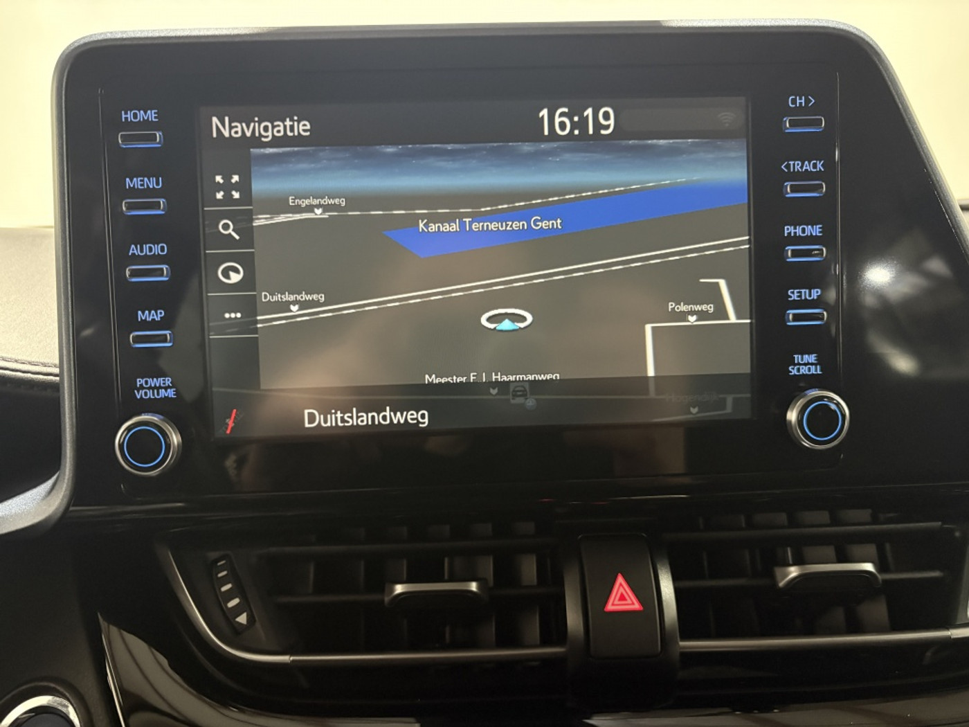 Foto van Toyota Toyota C-hr