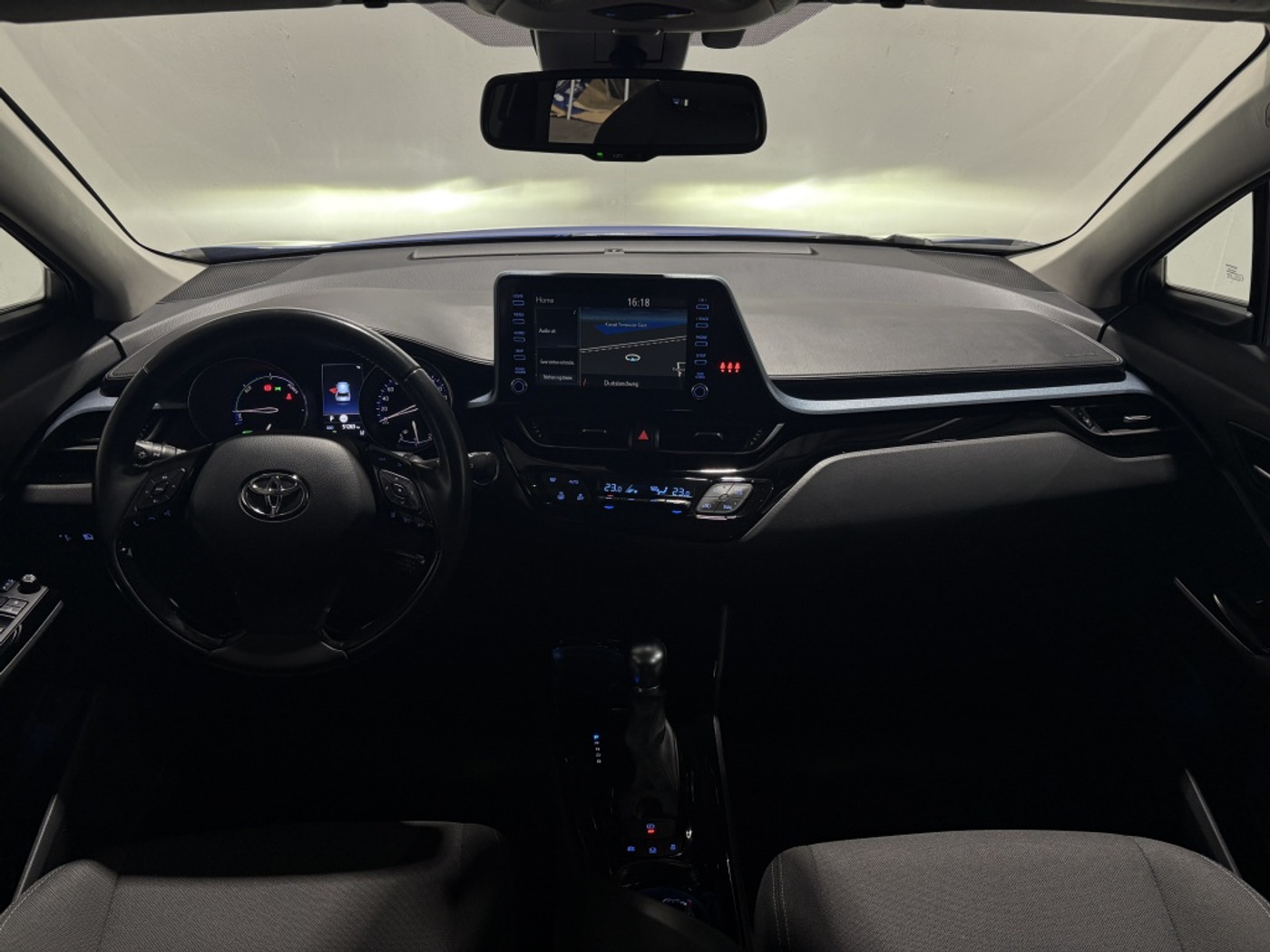 Foto van Toyota Toyota C-hr
