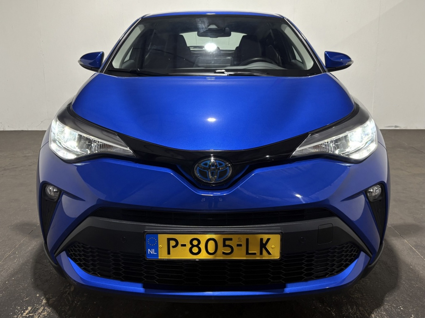 Foto van Toyota Toyota C-hr