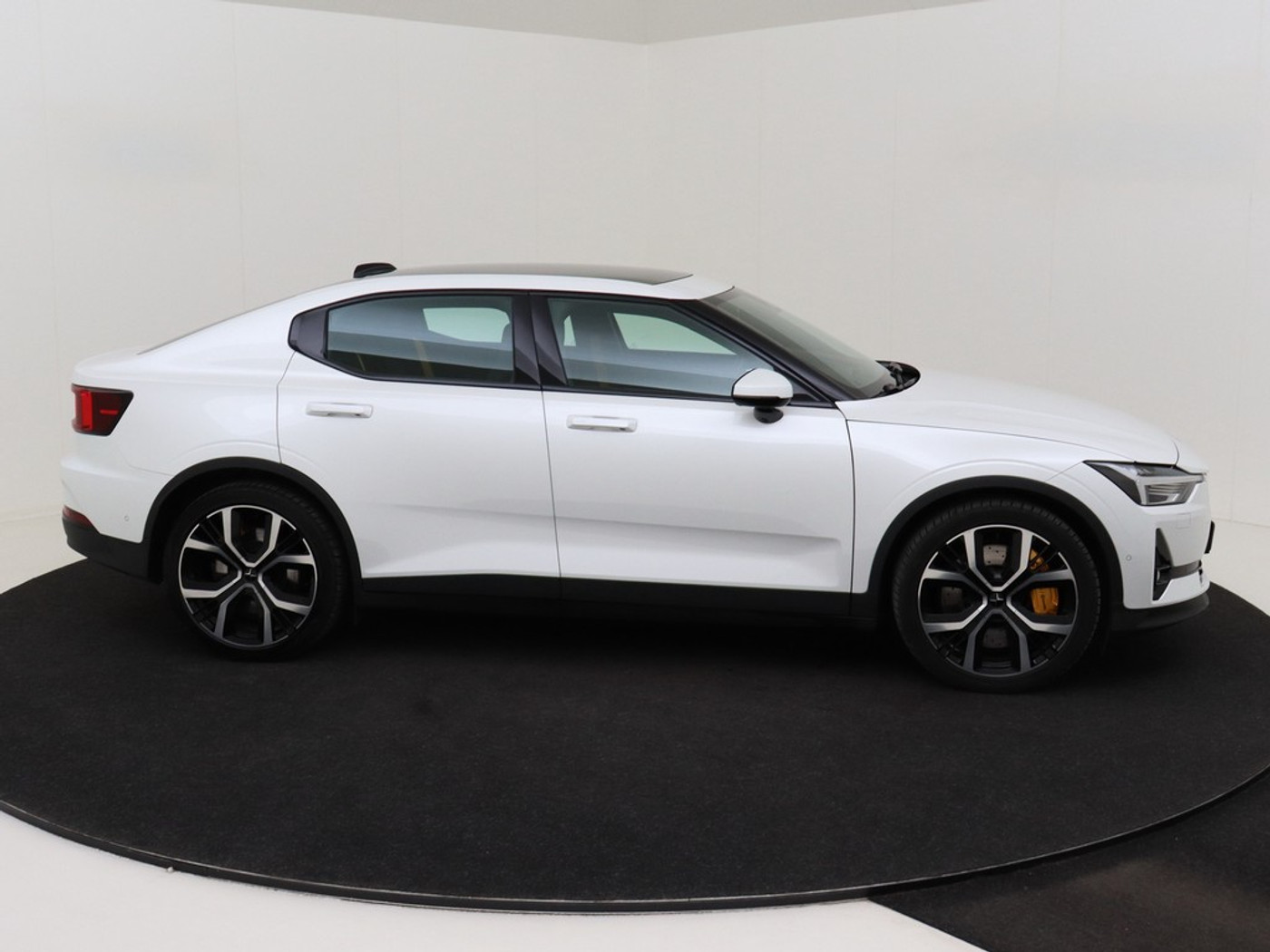 Foto van Polestar Polestar 2