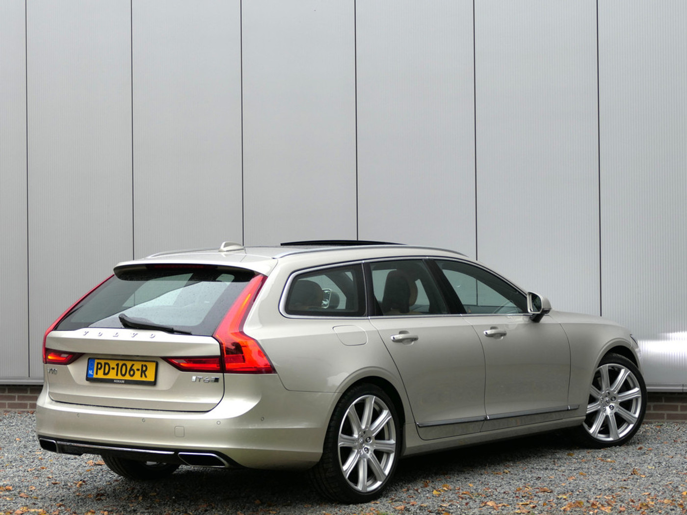 Foto van Volvo V90