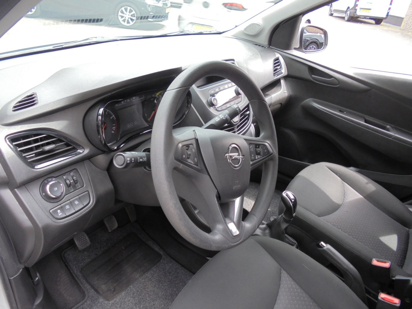 Foto van Opel Karl / Viva
