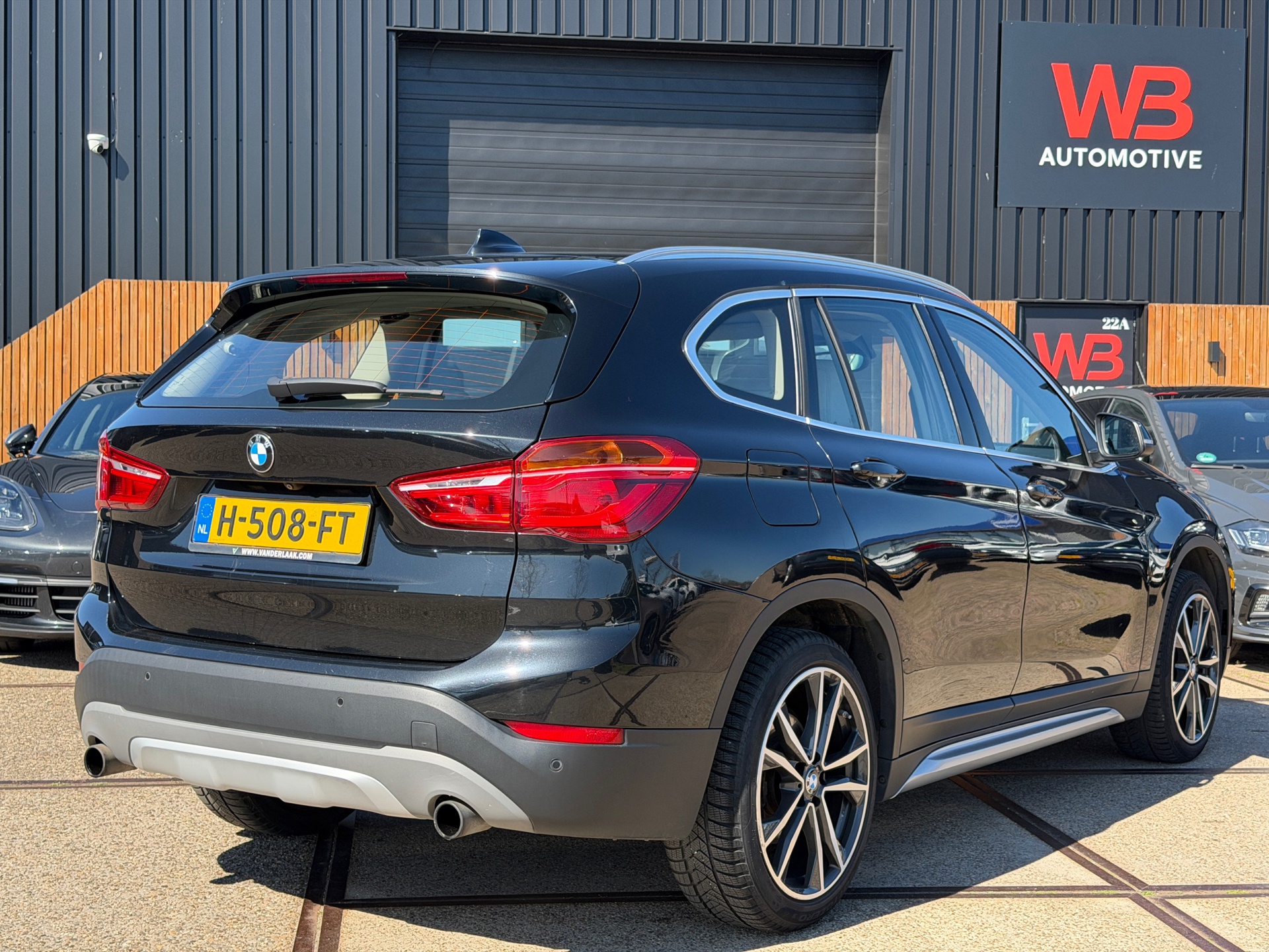 Foto van BMW X1 Xdrive20i