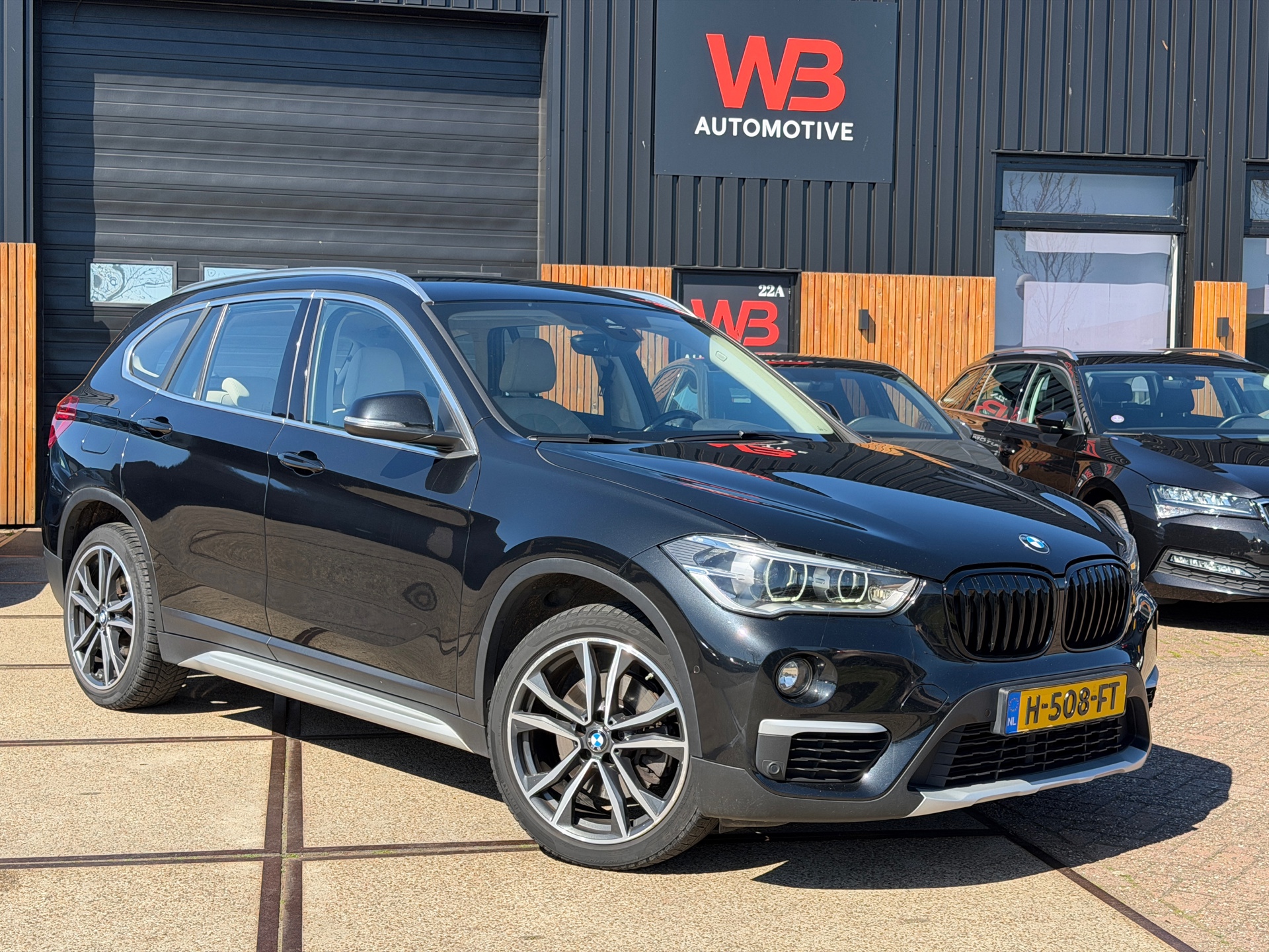 Foto van BMW X1 Xdrive20i