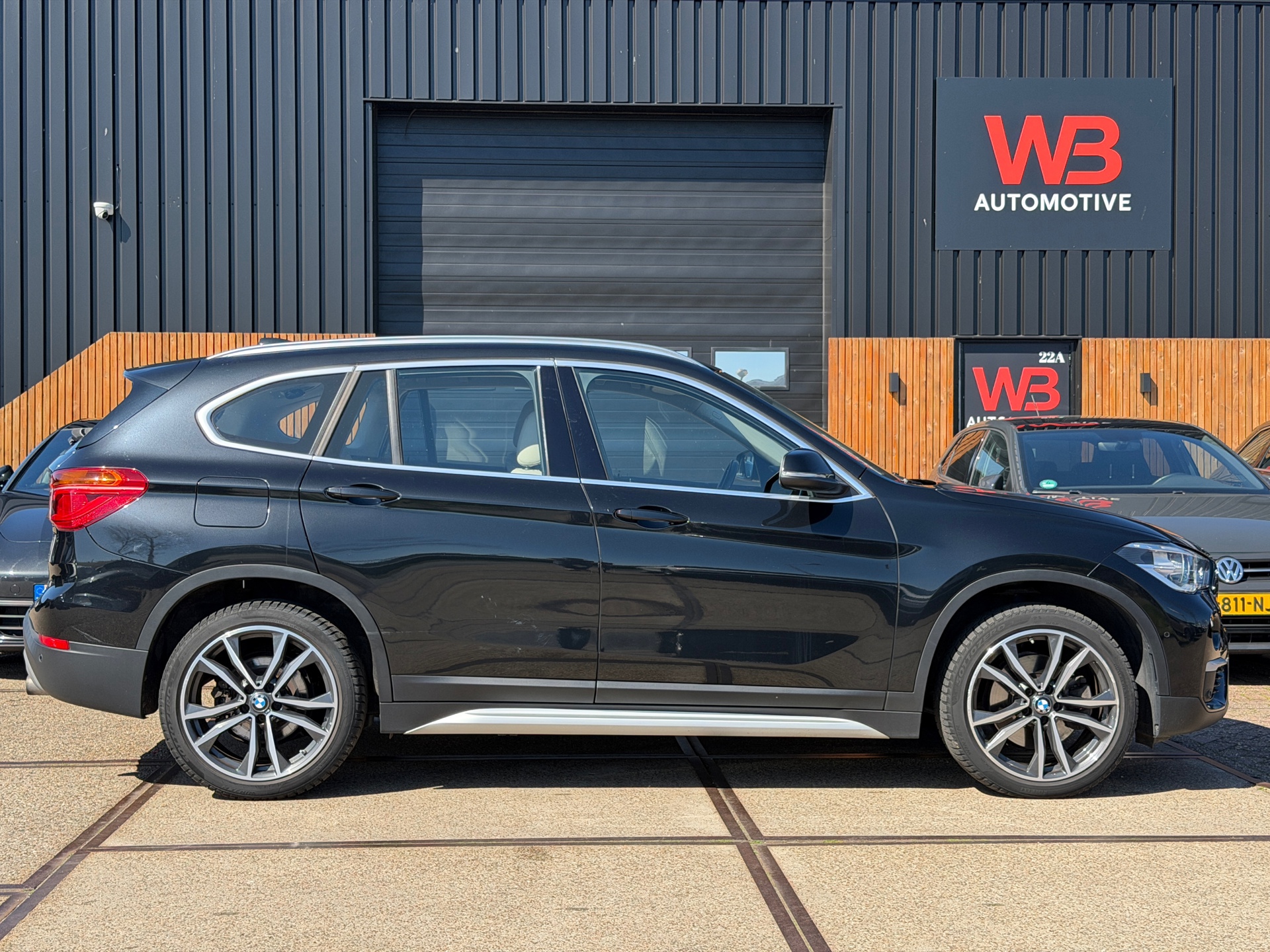 Foto van BMW X1 Xdrive20i