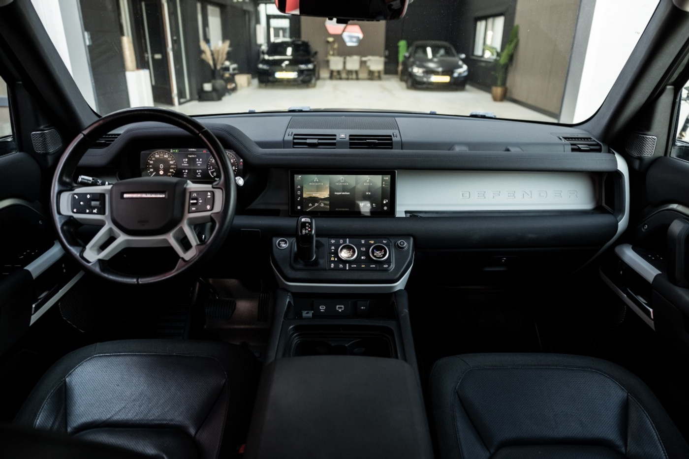 Foto van Land Rover Defender 110