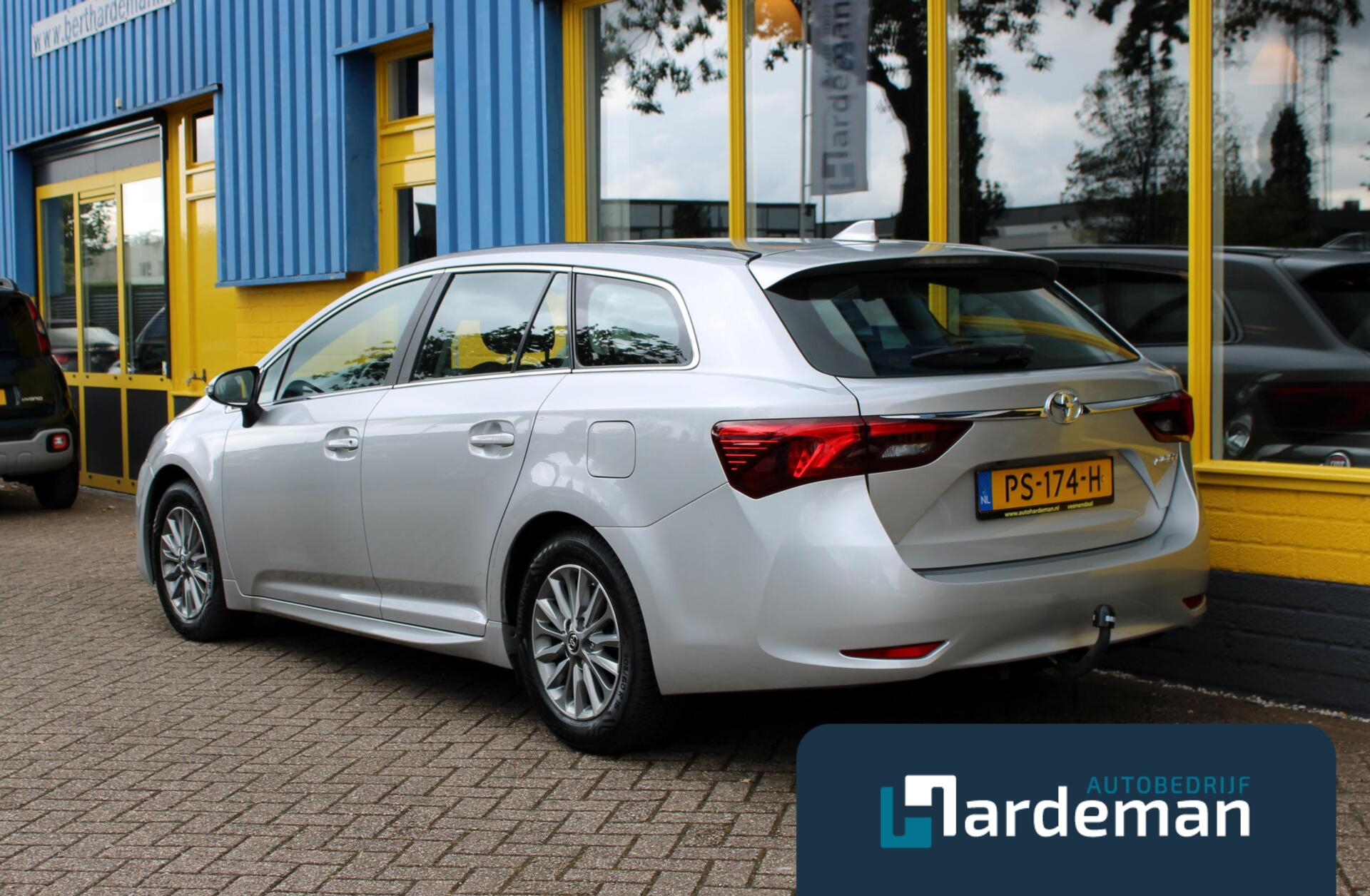 Foto van Toyota Toyota Avensis