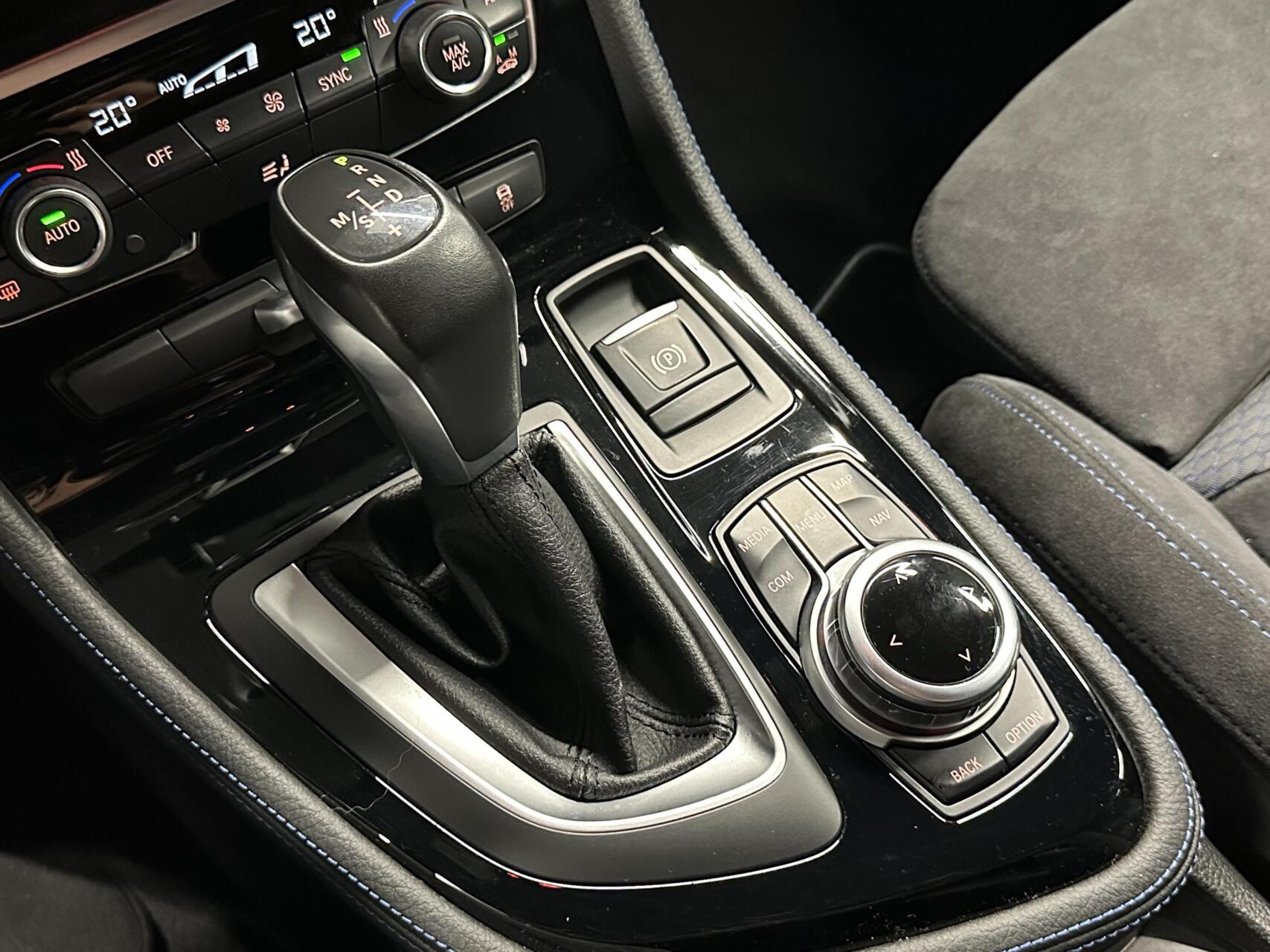Foto van BMW 218i Active Tourer