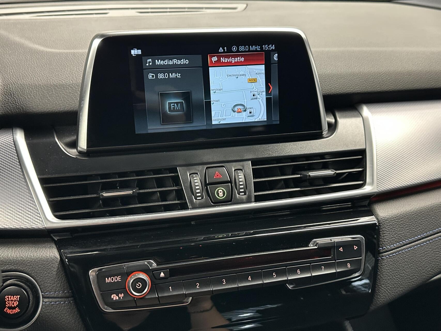 Foto van BMW 218i Active Tourer
