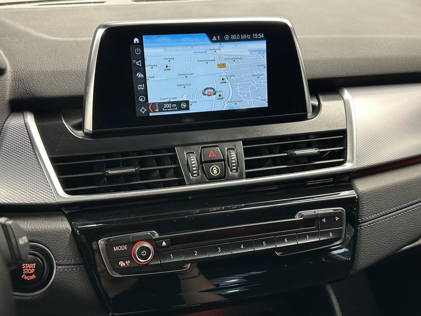 Foto van BMW 218i Active Tourer