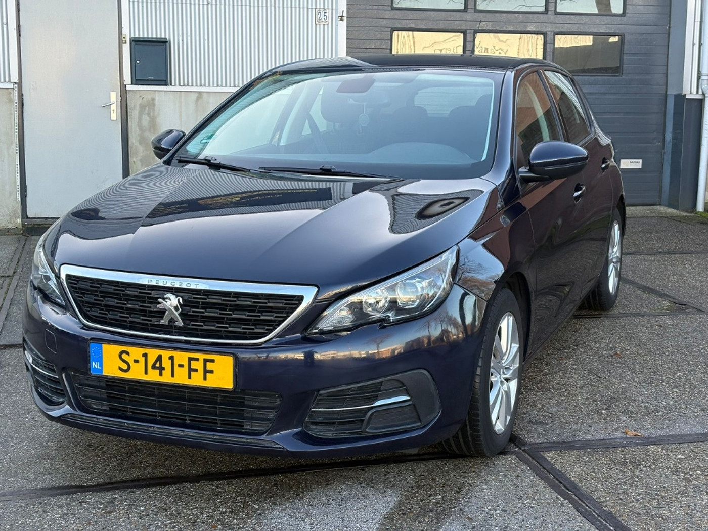 Peugeot 308 1.5 BlueHDi Blue Lease Allure 2020 - voorkant