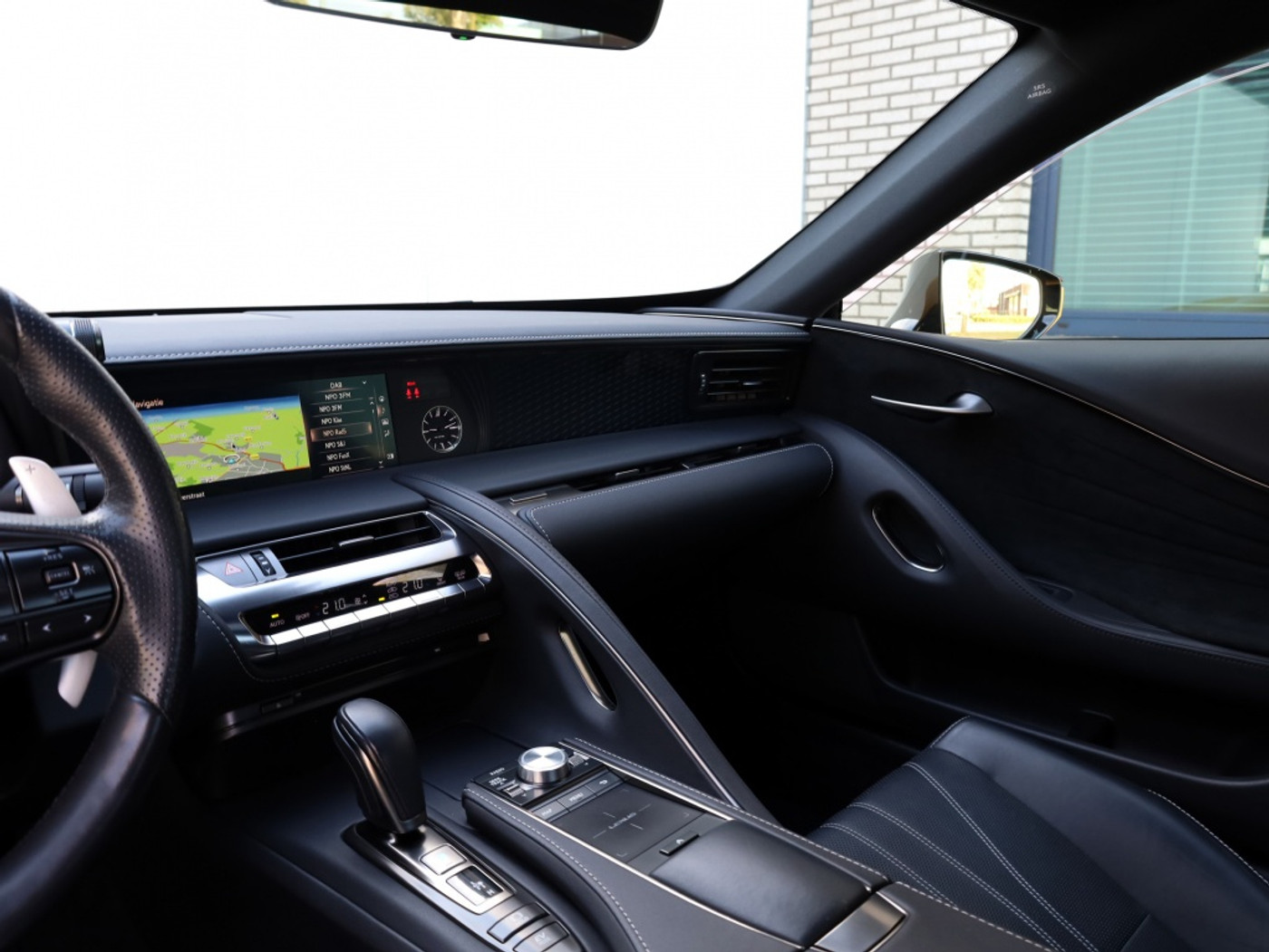 Foto van Lexus Lexus Lc500h