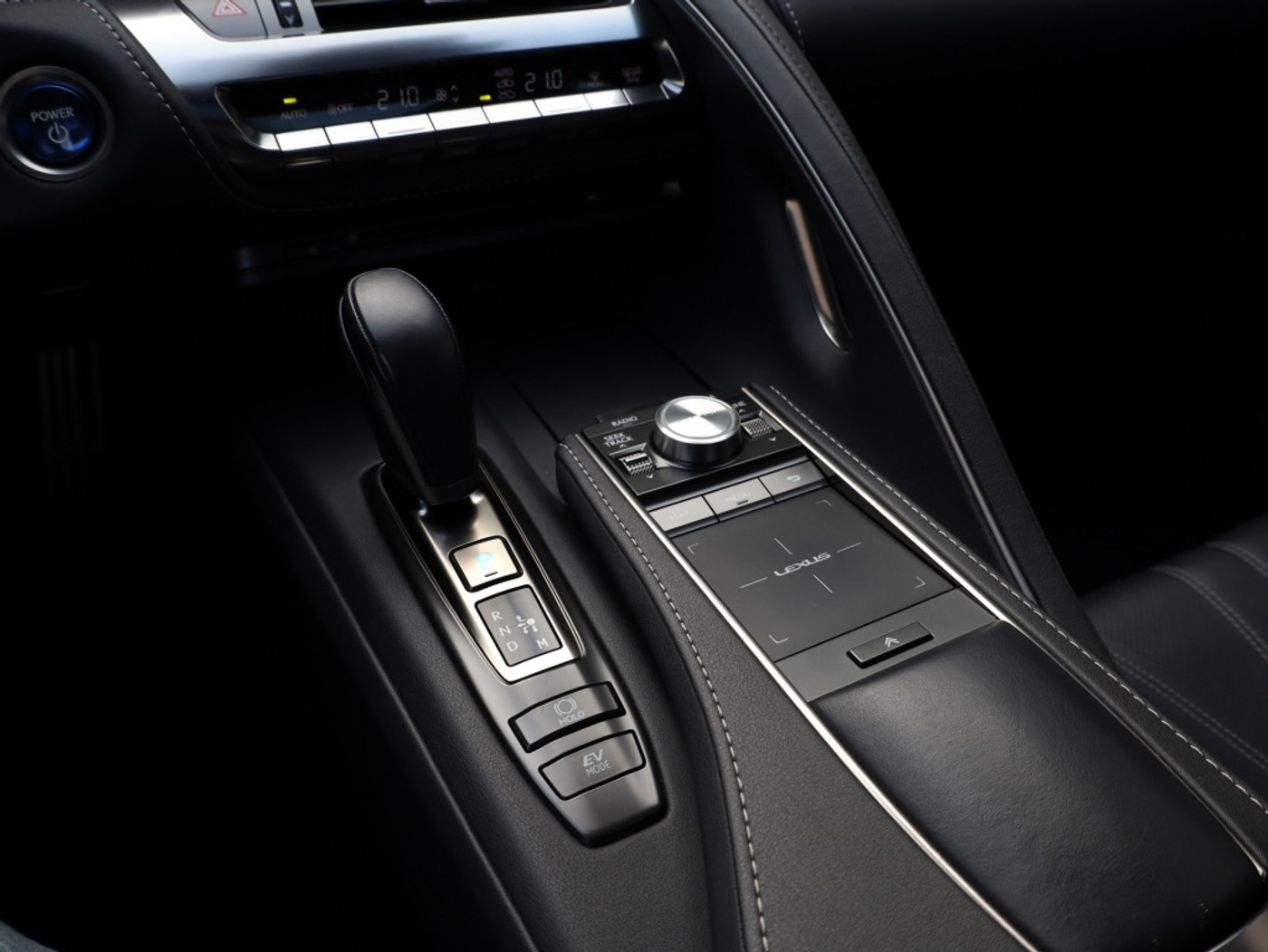 Foto van Lexus Lexus Lc500h
