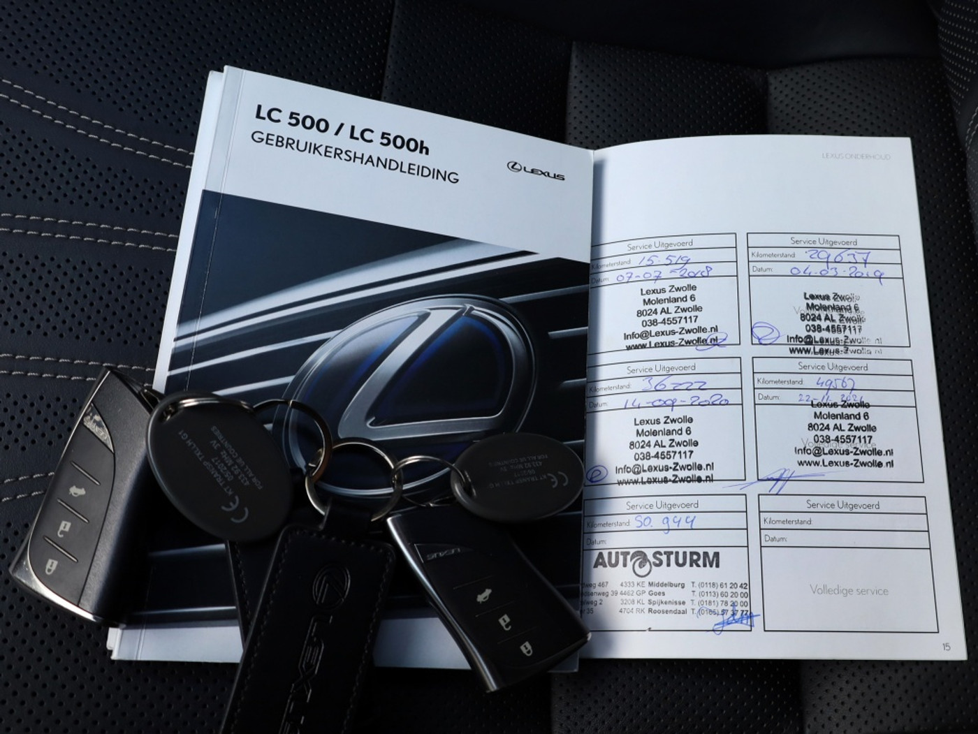 Foto van Lexus Lexus Lc500h