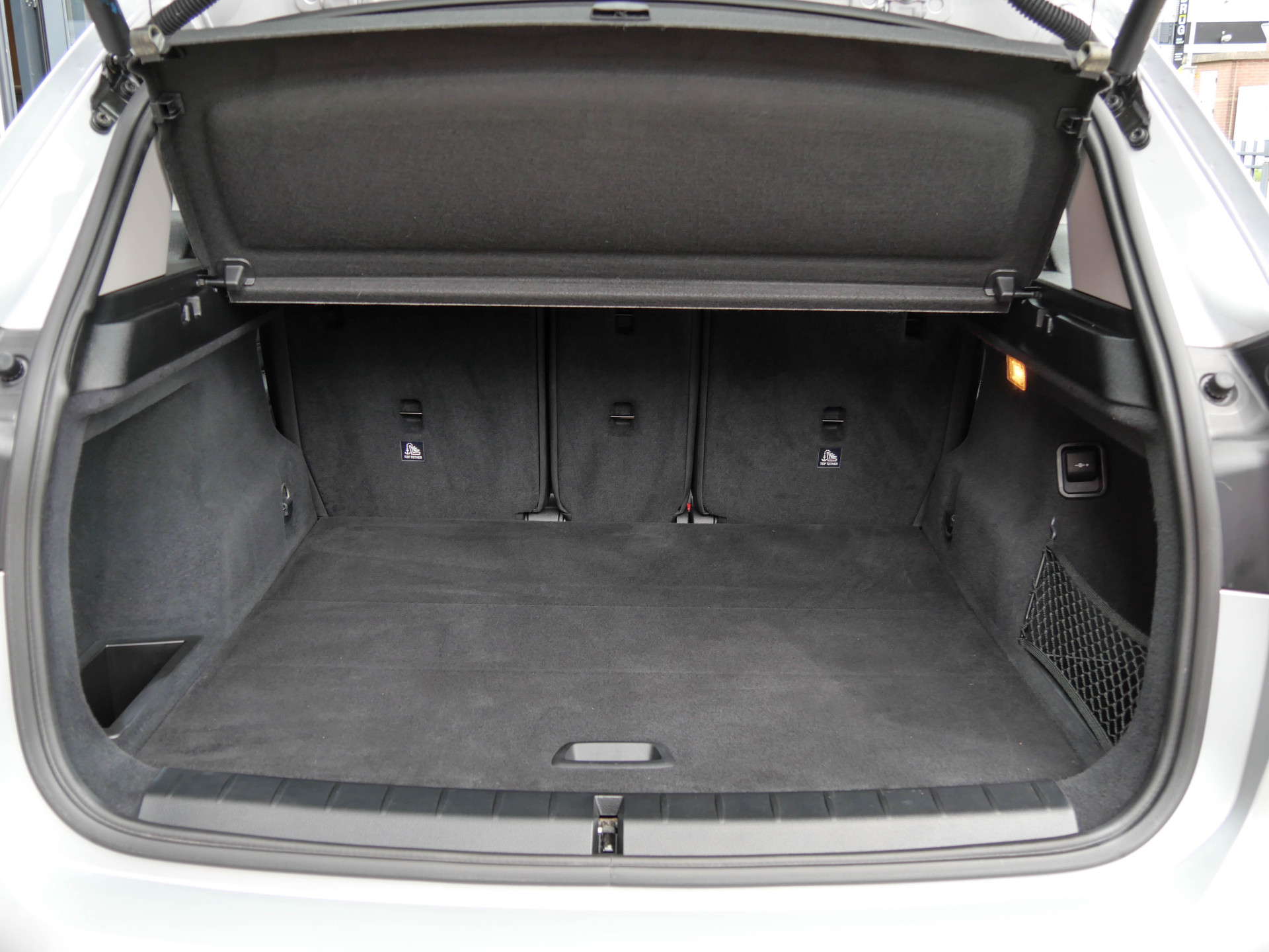 Foto van BMW X1 Sdrive18i