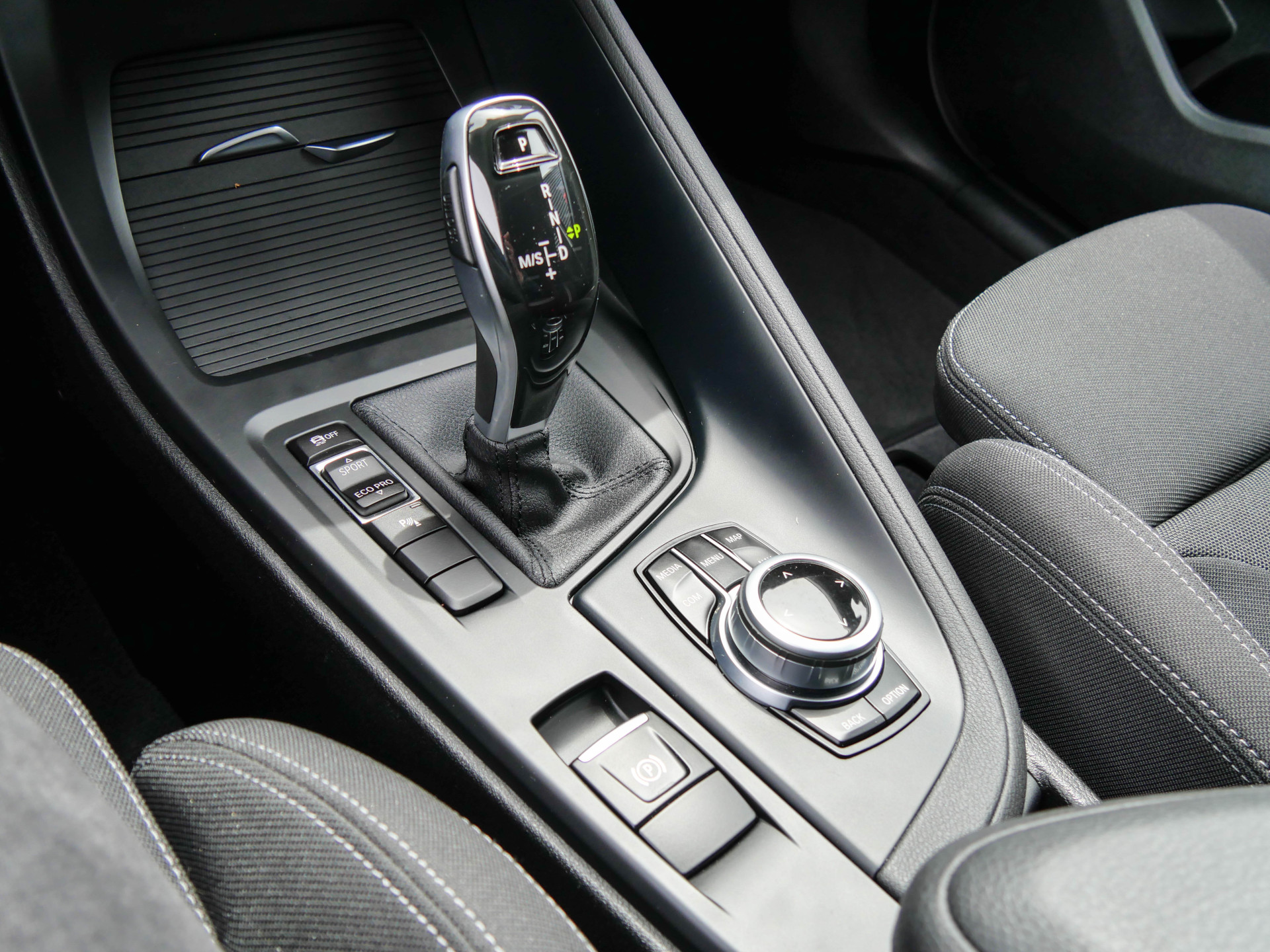 Foto van BMW X1 Sdrive18i