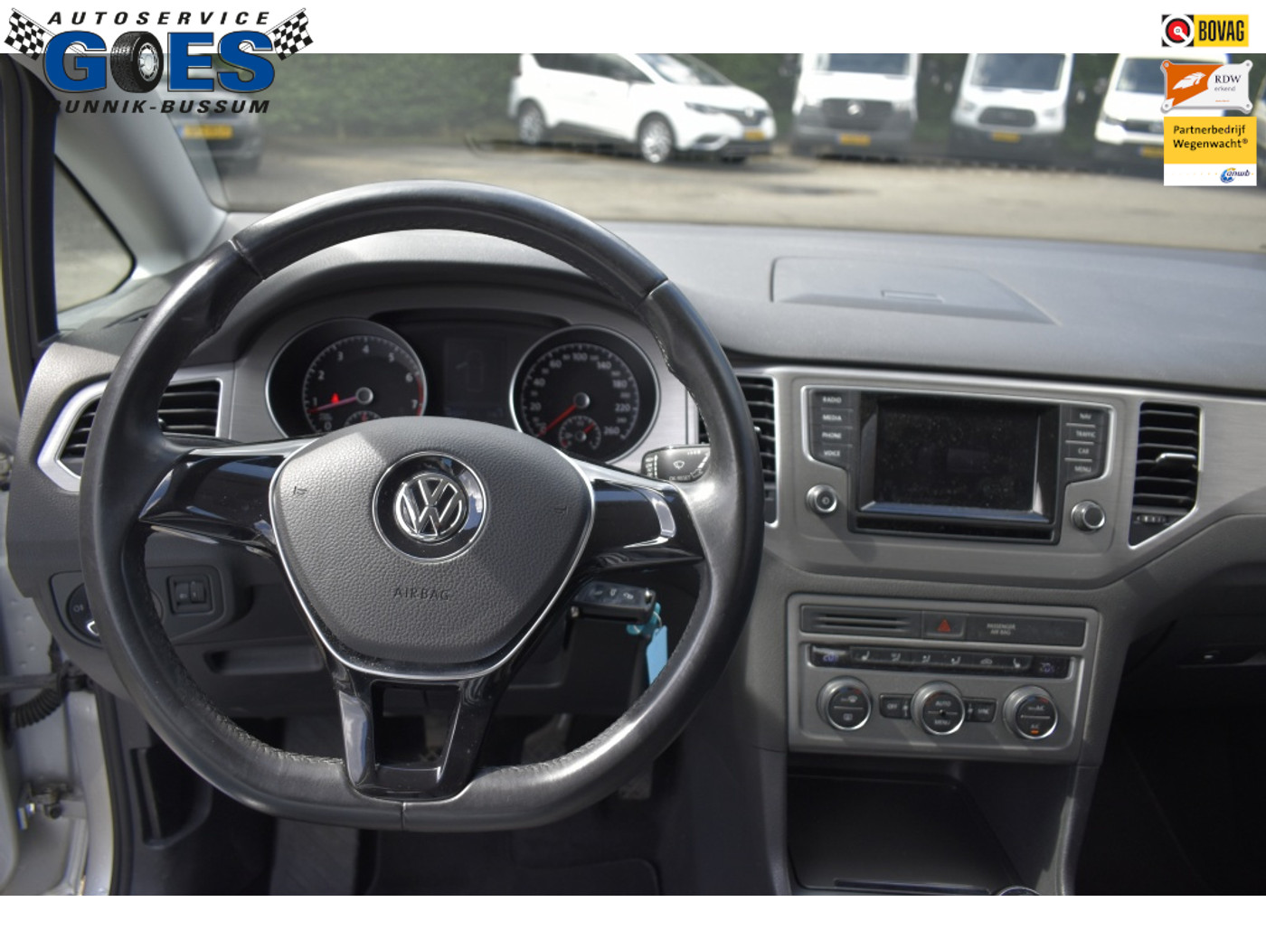 Foto van Volkswagen Golf Sportsvan