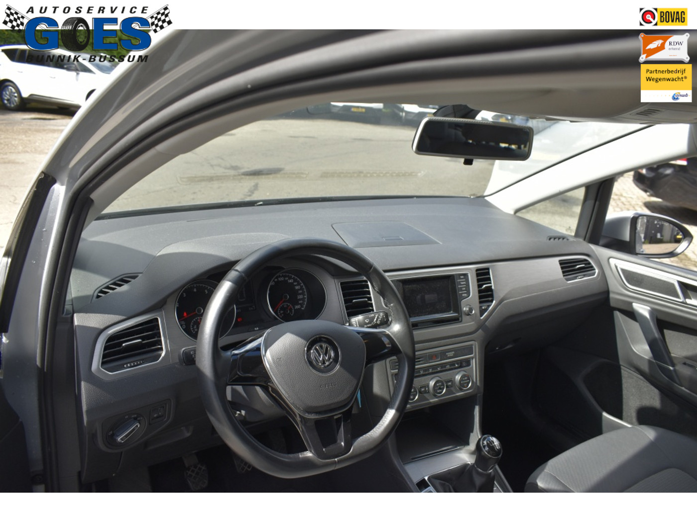 Foto van Volkswagen Golf Sportsvan