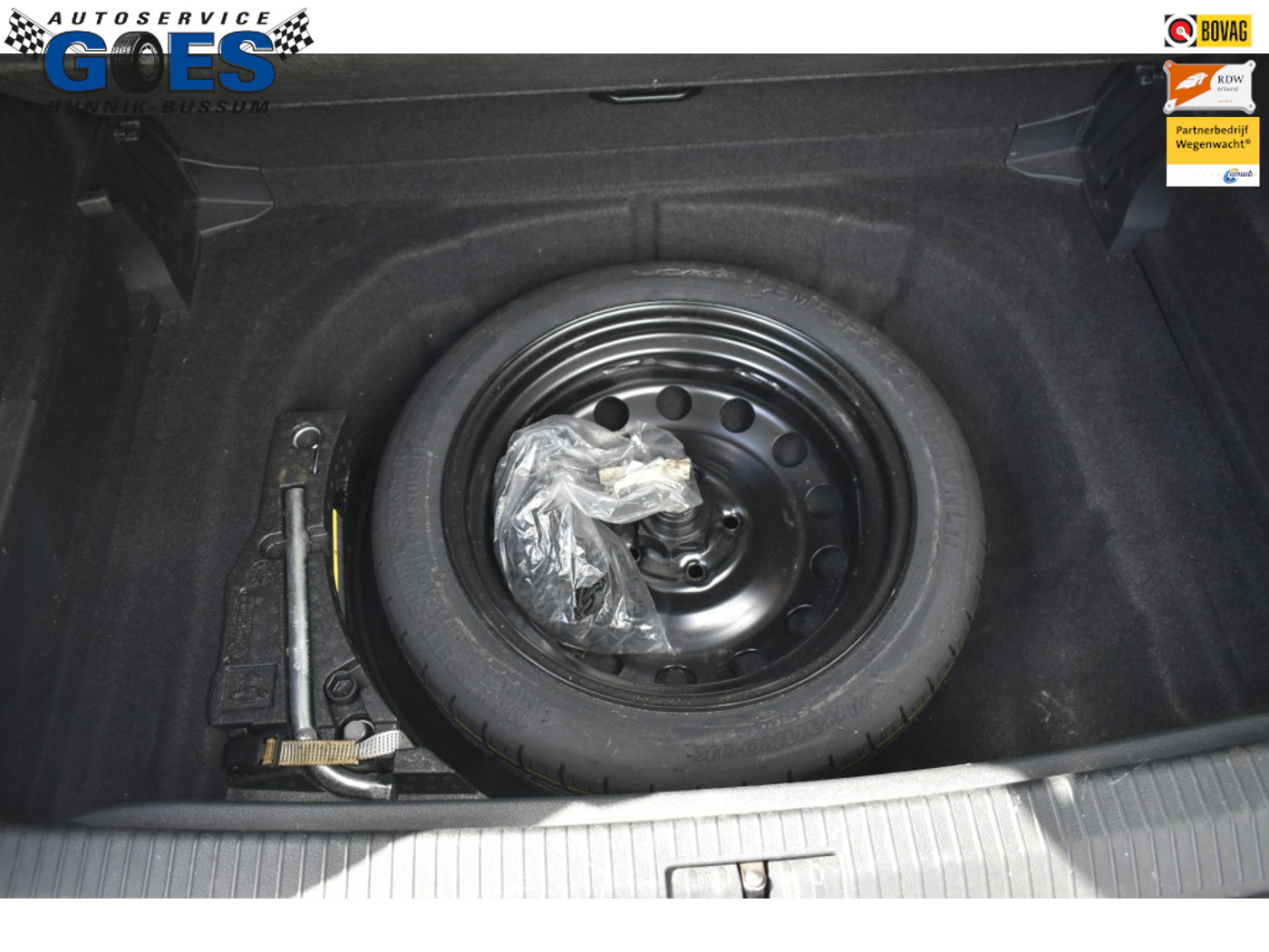 Foto van Volkswagen Golf Sportsvan