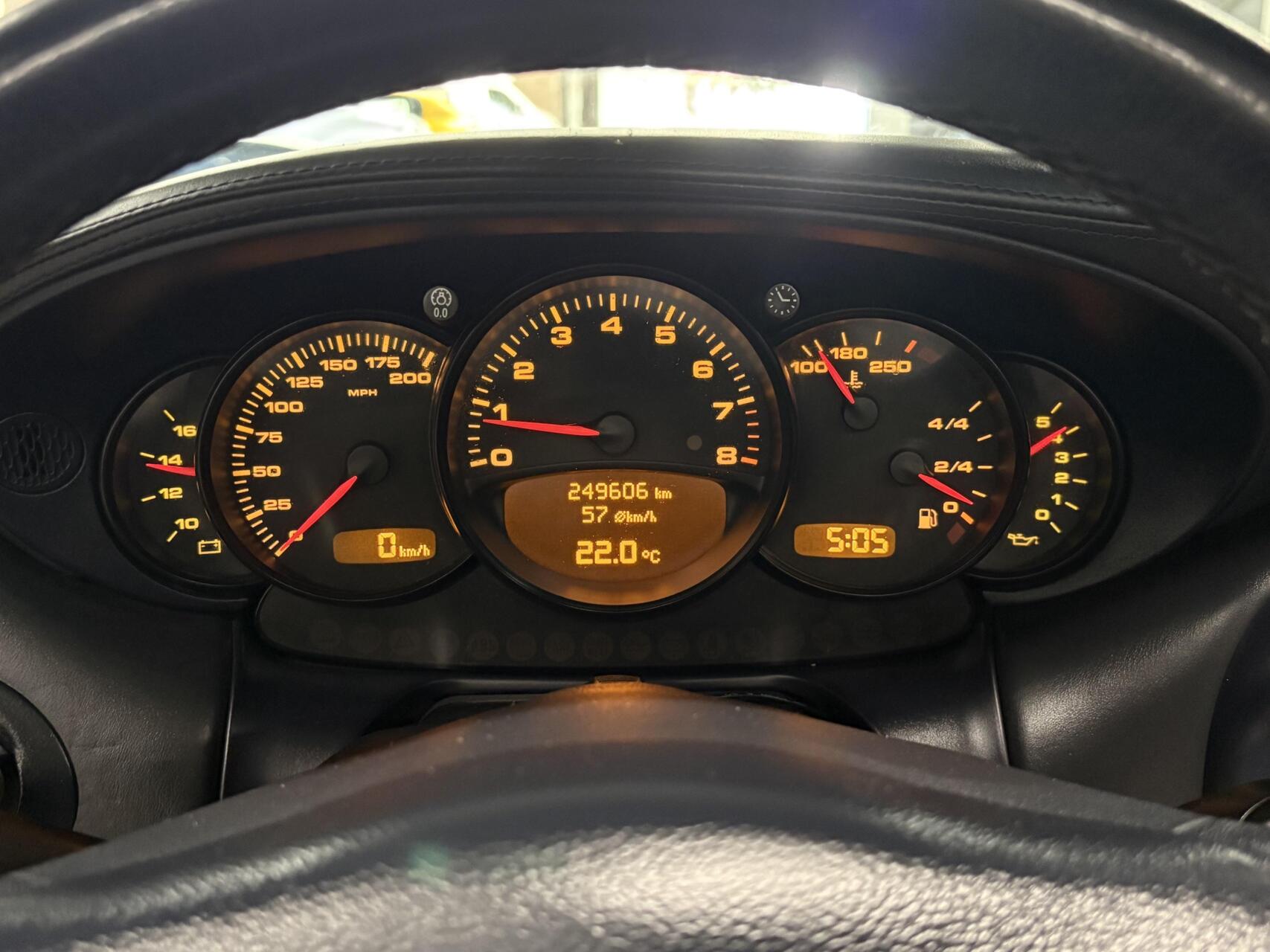 Foto van Porsche 911 Carrera 4