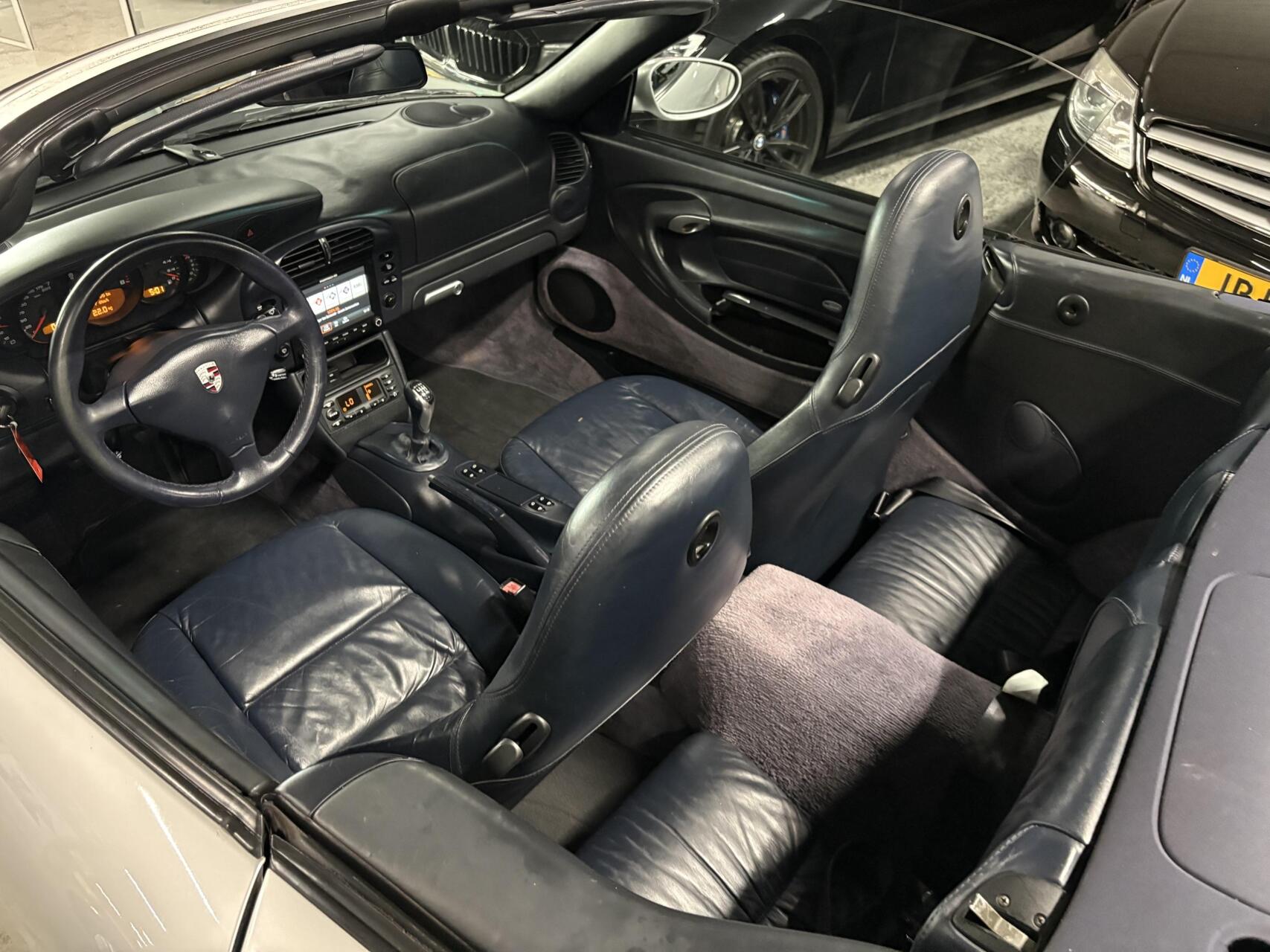 Foto van Porsche 911 Carrera 4