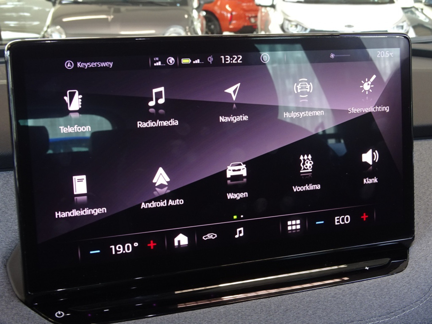 Foto van Skoda Enyaq 50