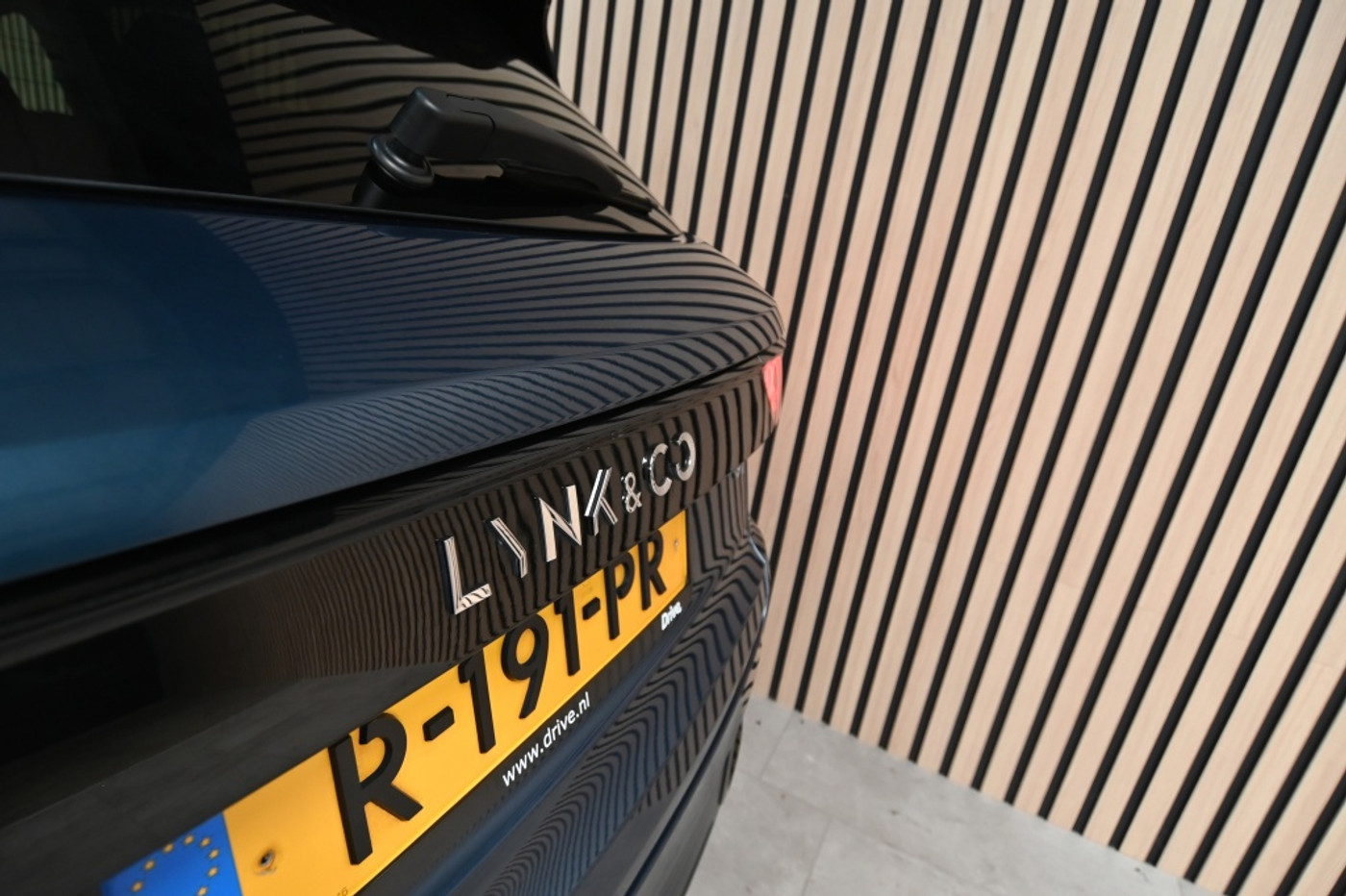 Foto van Lynk&co LYNK & Co 01