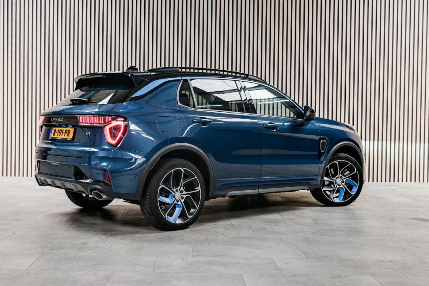 Foto van Lynk&co LYNK & Co 01
