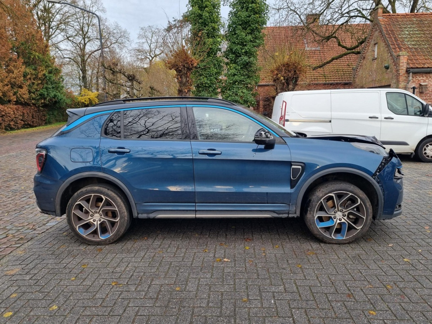 Foto van Lynk&co LYNK & Co 01