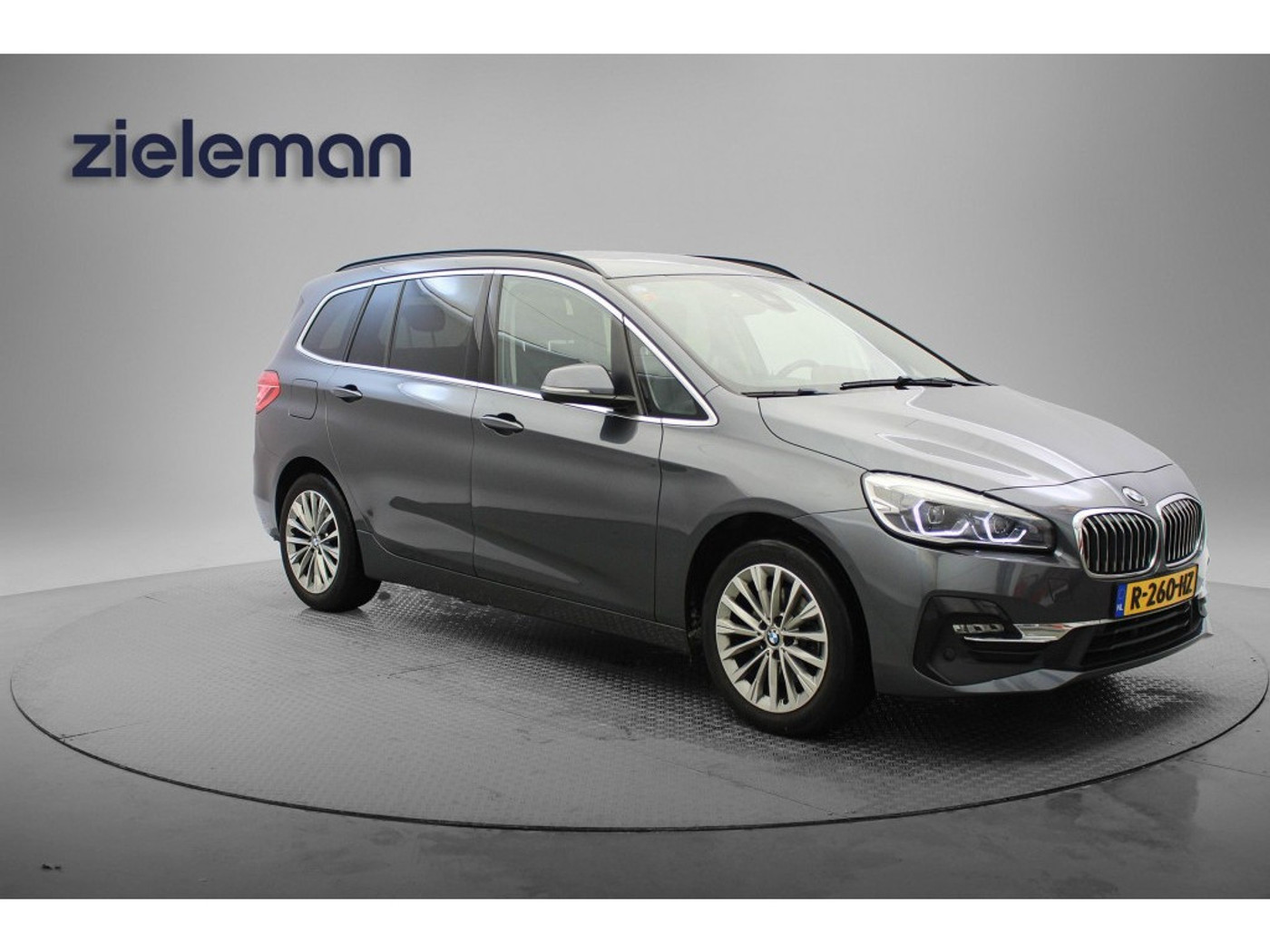 BMW 2-serie Gran Tourer 218i 7p. Business Edition Plus 2022 - voorkant