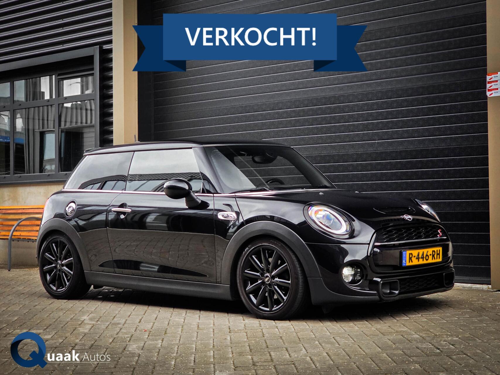 Mini Cooper S 2.0 Cooper S Pepper 2018 - voorkant