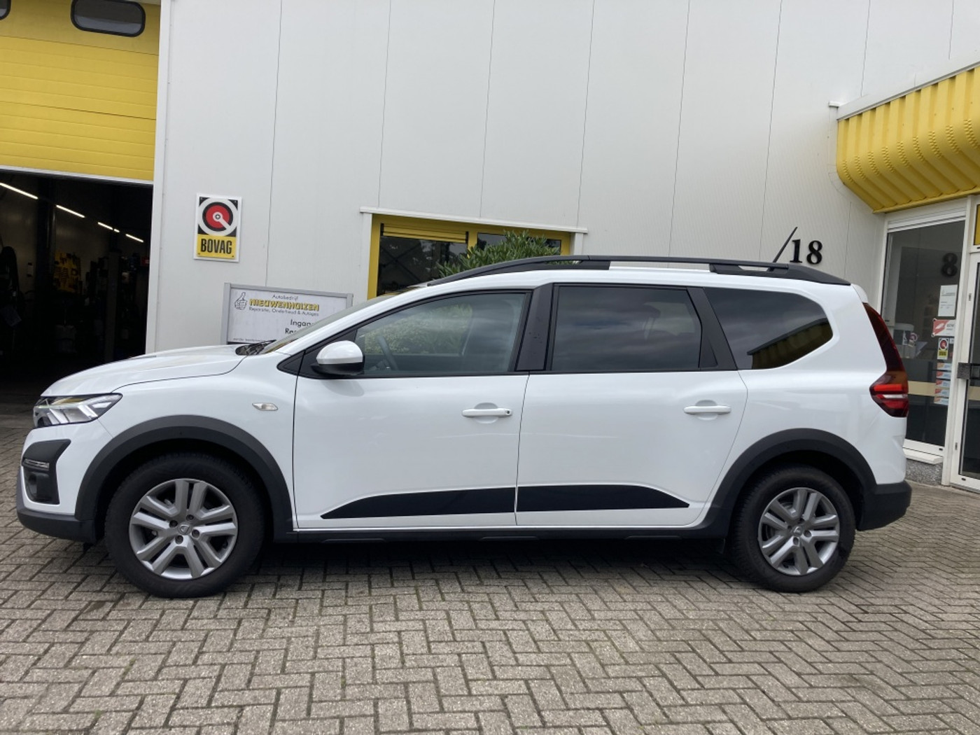 Foto van Dacia Jogger