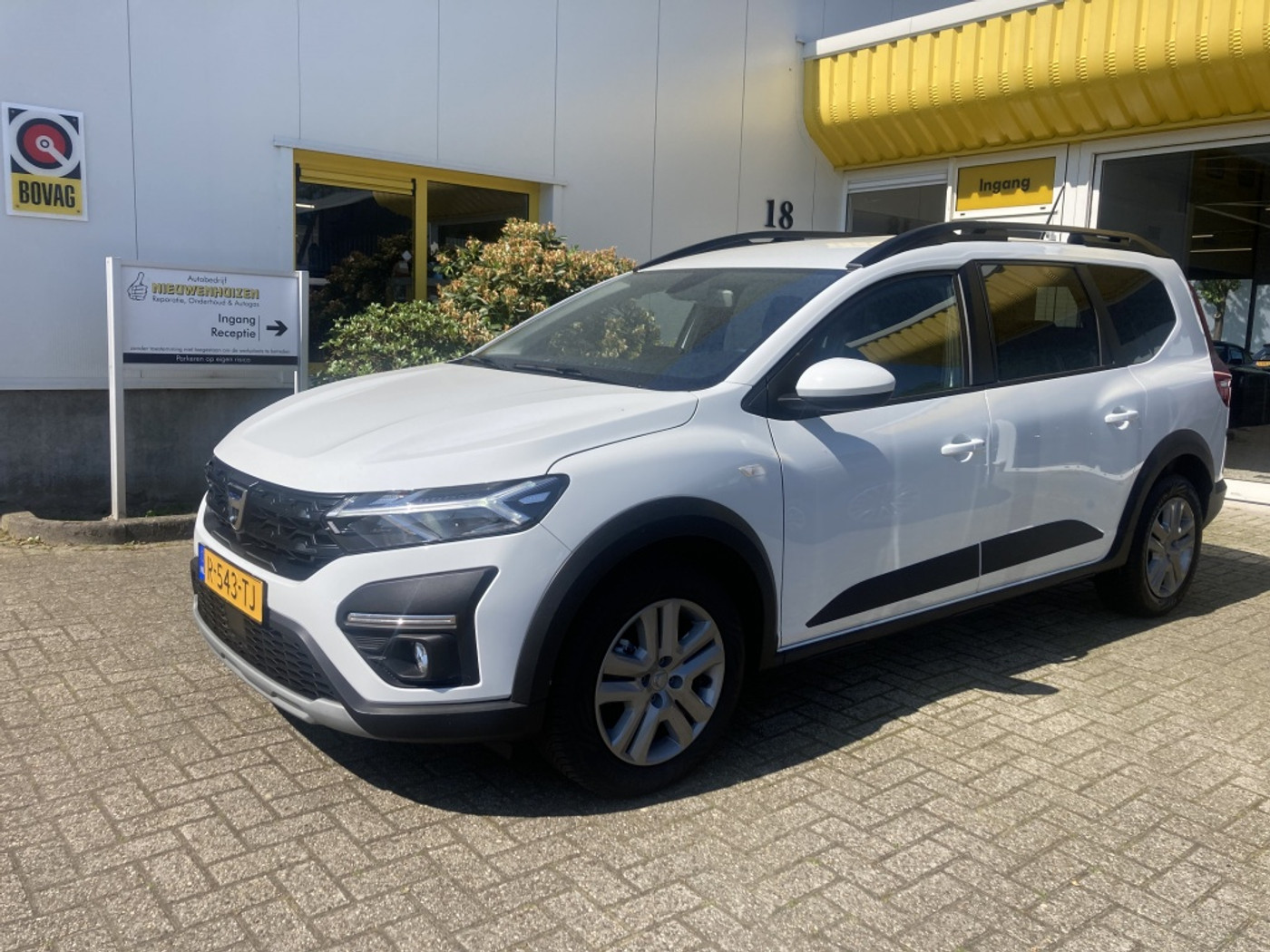 Dacia Jogger 1.0 TCe 100 Bi-Fuel LPG-G3 Airco Cruisecontrol 2022 - voorkant