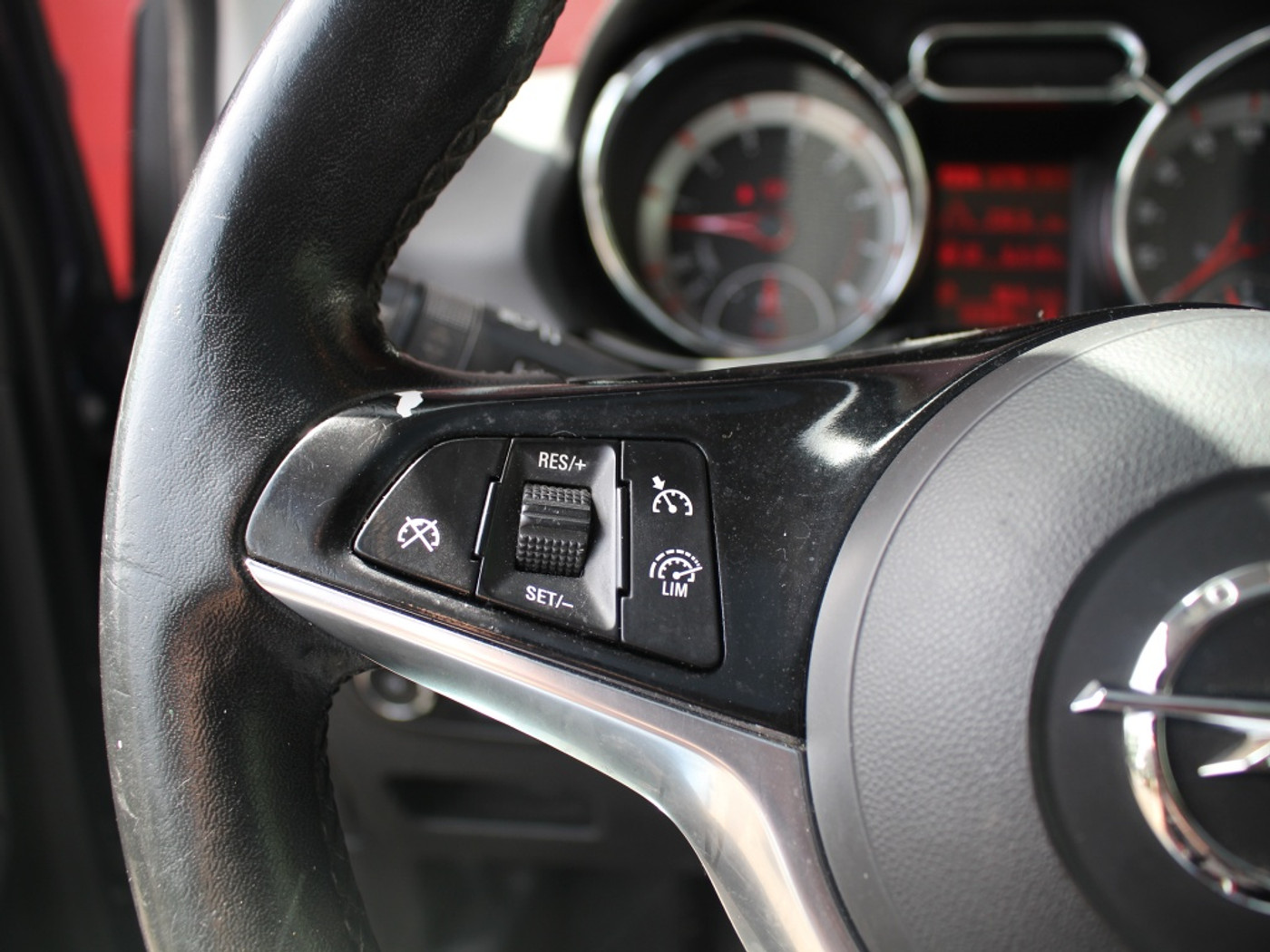 Foto van Opel Adam