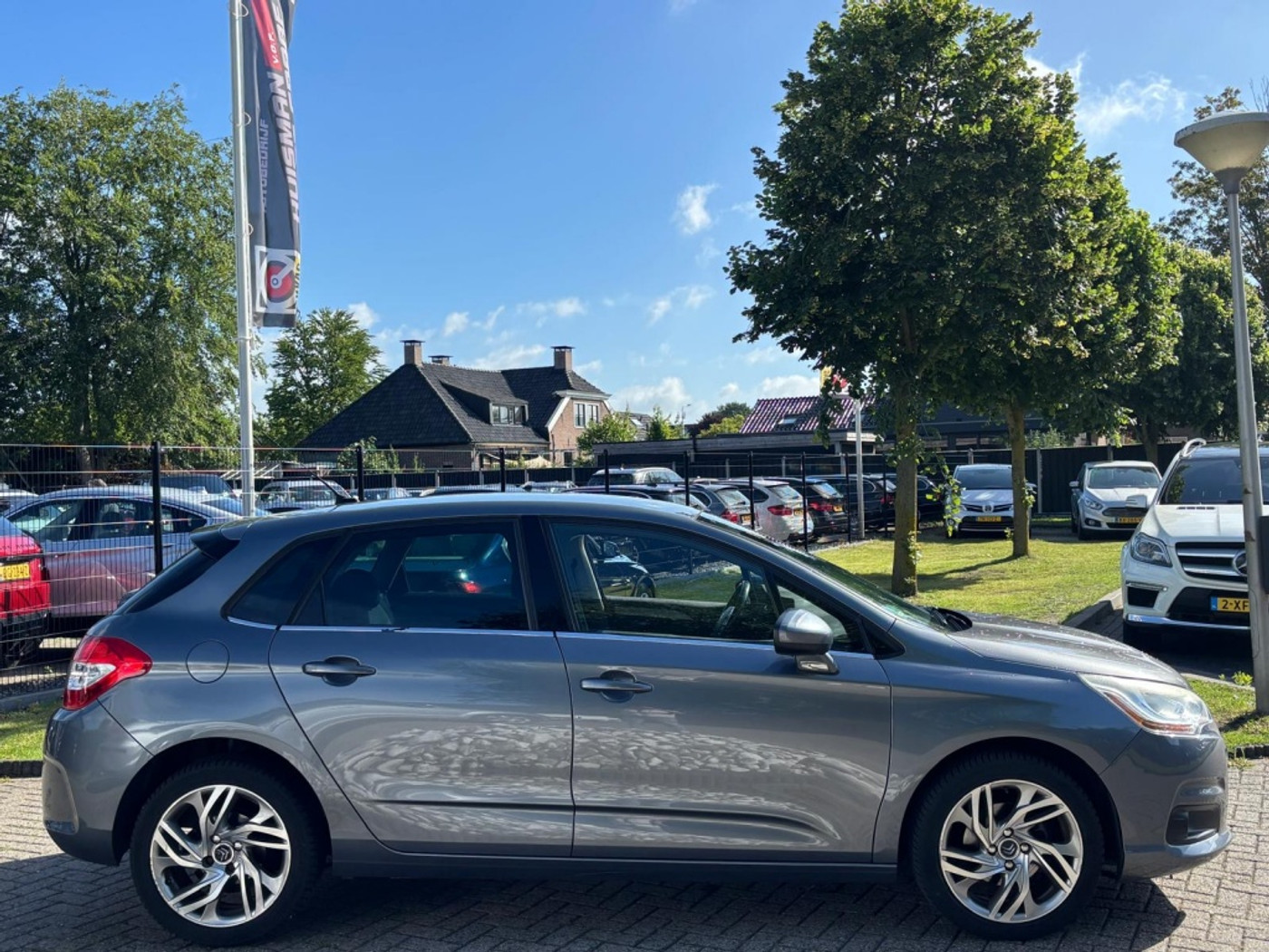 Foto van Citroen C4