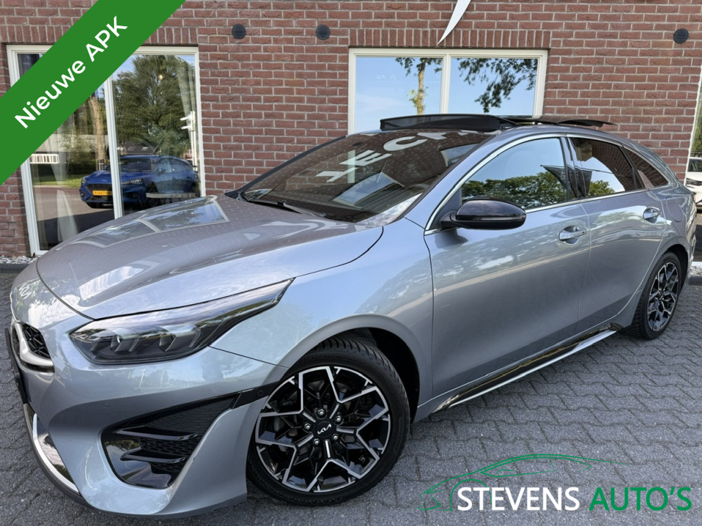 Kia Proceed 1.0 T-GDi GT-PlusL. VIRTUAL.COCKPIT / SCHUIF.KANTELDAK / PANODAK 2022 - voorkant