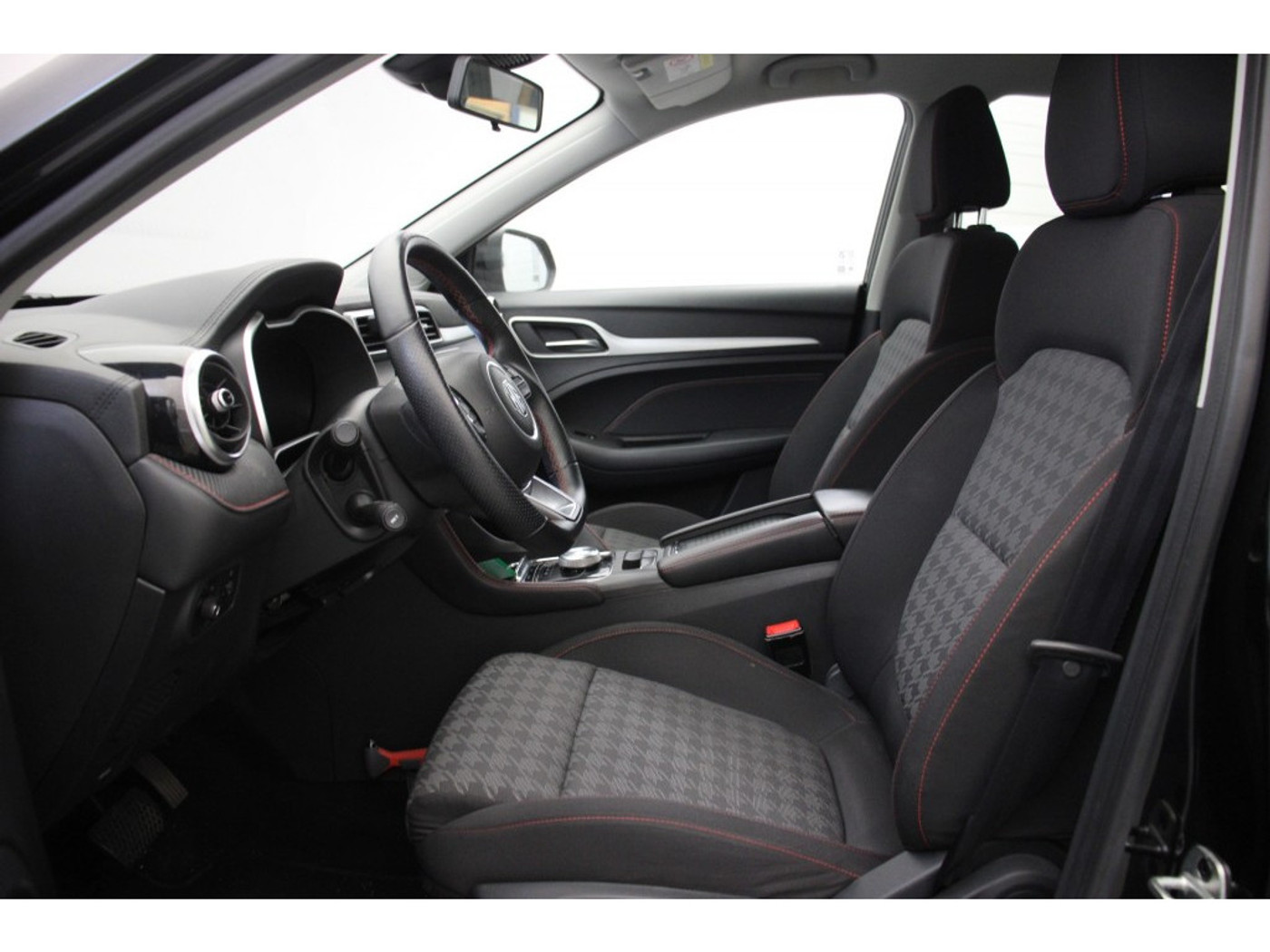 Foto van MG MG ZS Ev