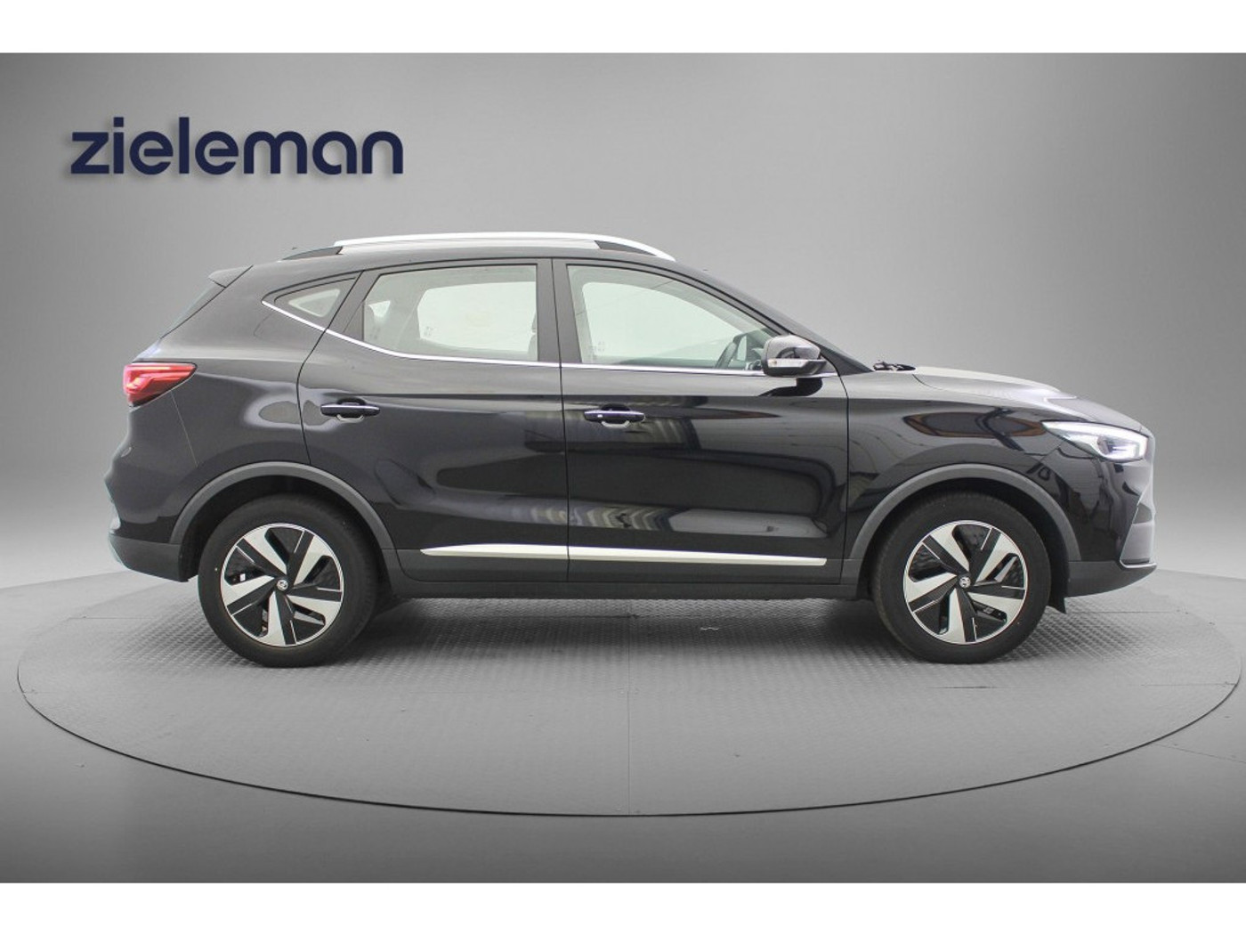 Foto van MG MG ZS Ev
