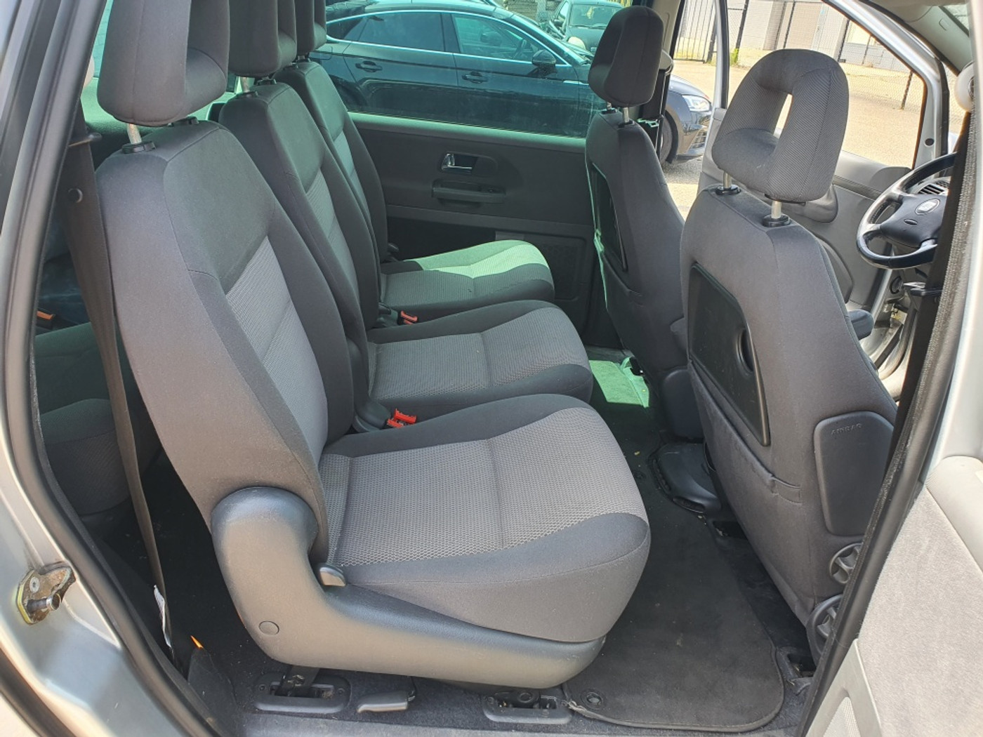 Foto van Seat Alhambra